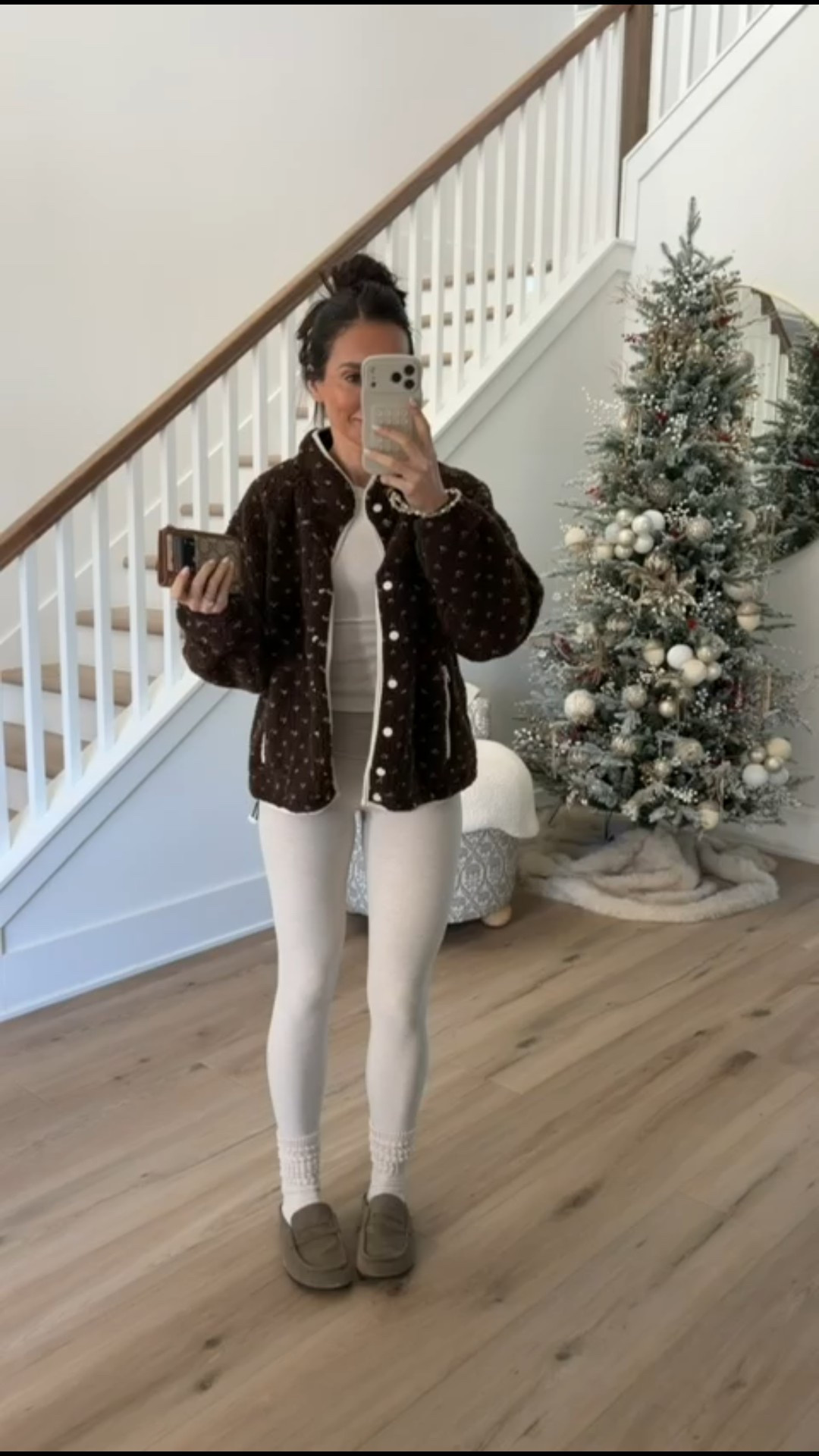 Athleisure outfit, running errands outfit, athleta leggings, amazon jackets, amazon finds, annabrstyle.

#LTKOver40 #LTKFindsUnder100 #LTKFindsUnder50