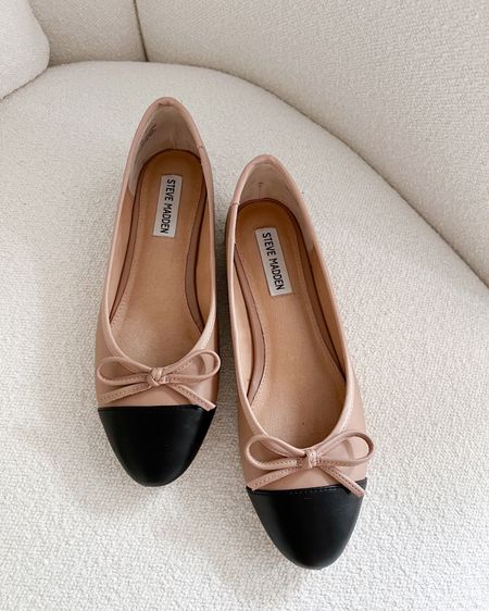 Into the ballet flat trend! Got these and they are on sale 🖤 it’s giving designer and they’re so chic! The fit is true to size!

Steve Madden, neutral shoes, spring shoes, flats, bow flats, neutral shoes, fancythingsblogg

#LTKsalealert #LTKshoecrush #LTKfindsunder100