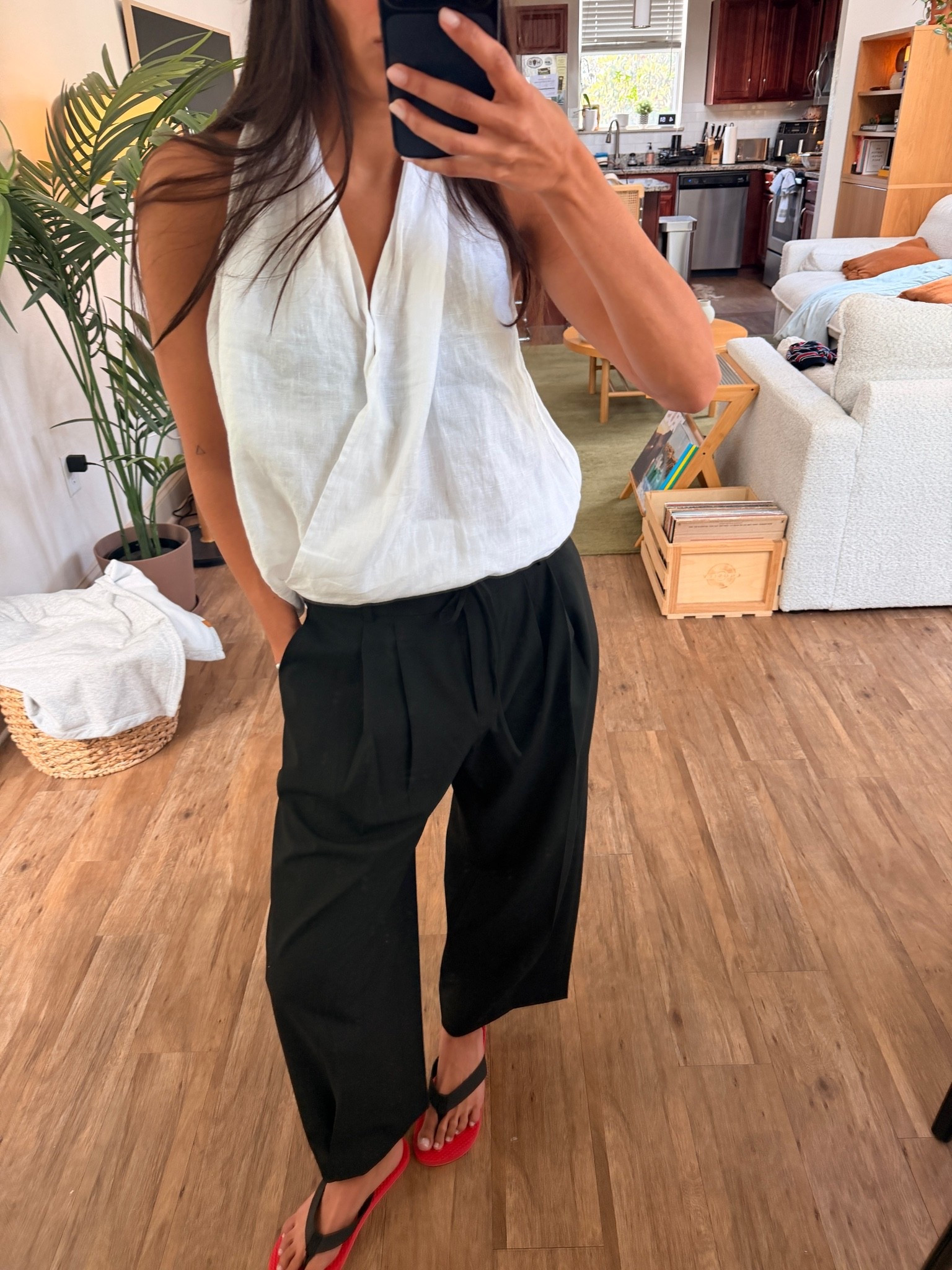 wearing a size S in the top + 4 in pants!

#LTKootd #LTKgrwm