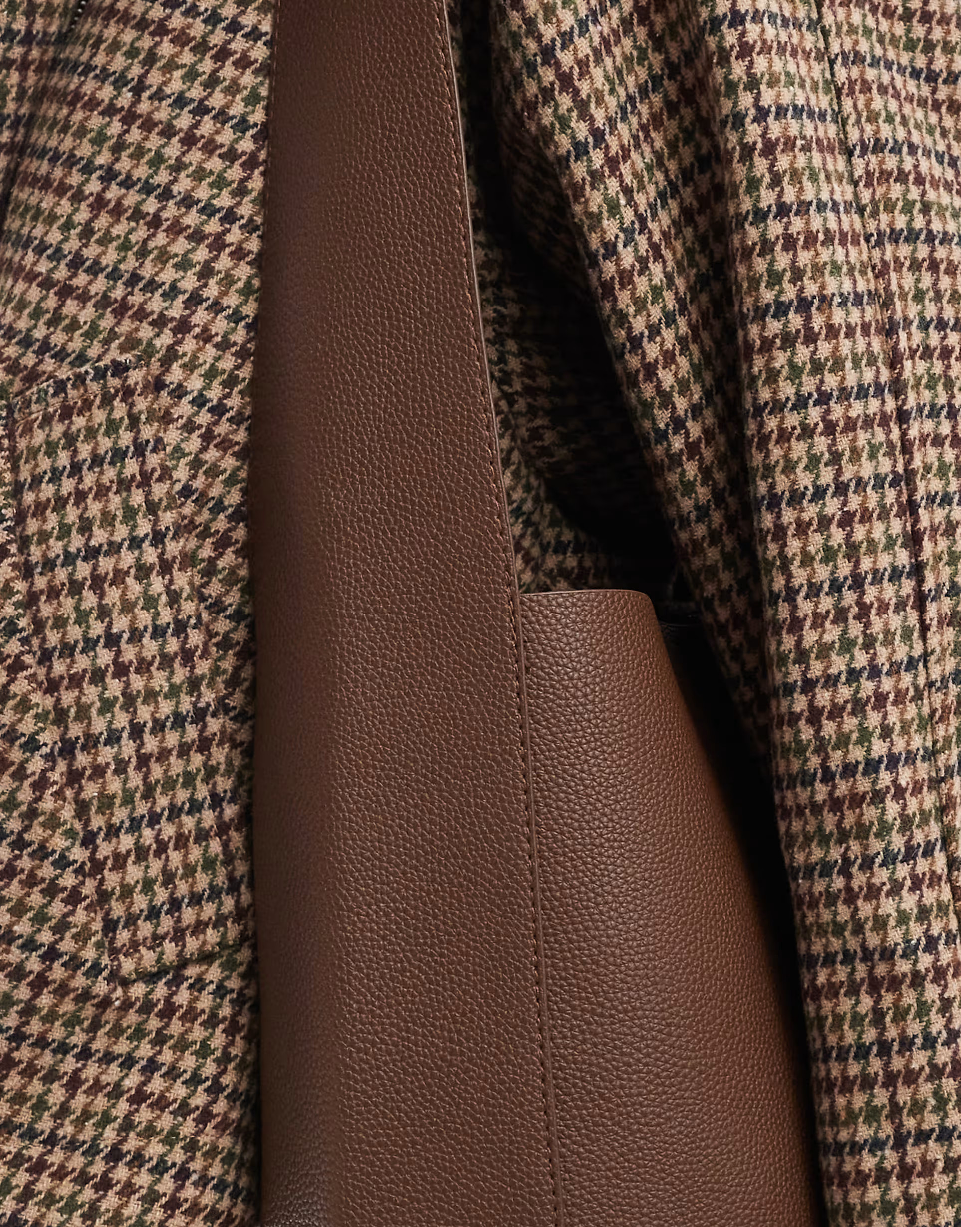 Glamorous slouch shoulder tote bag in dark brown | ASOS | ASOS (Global)