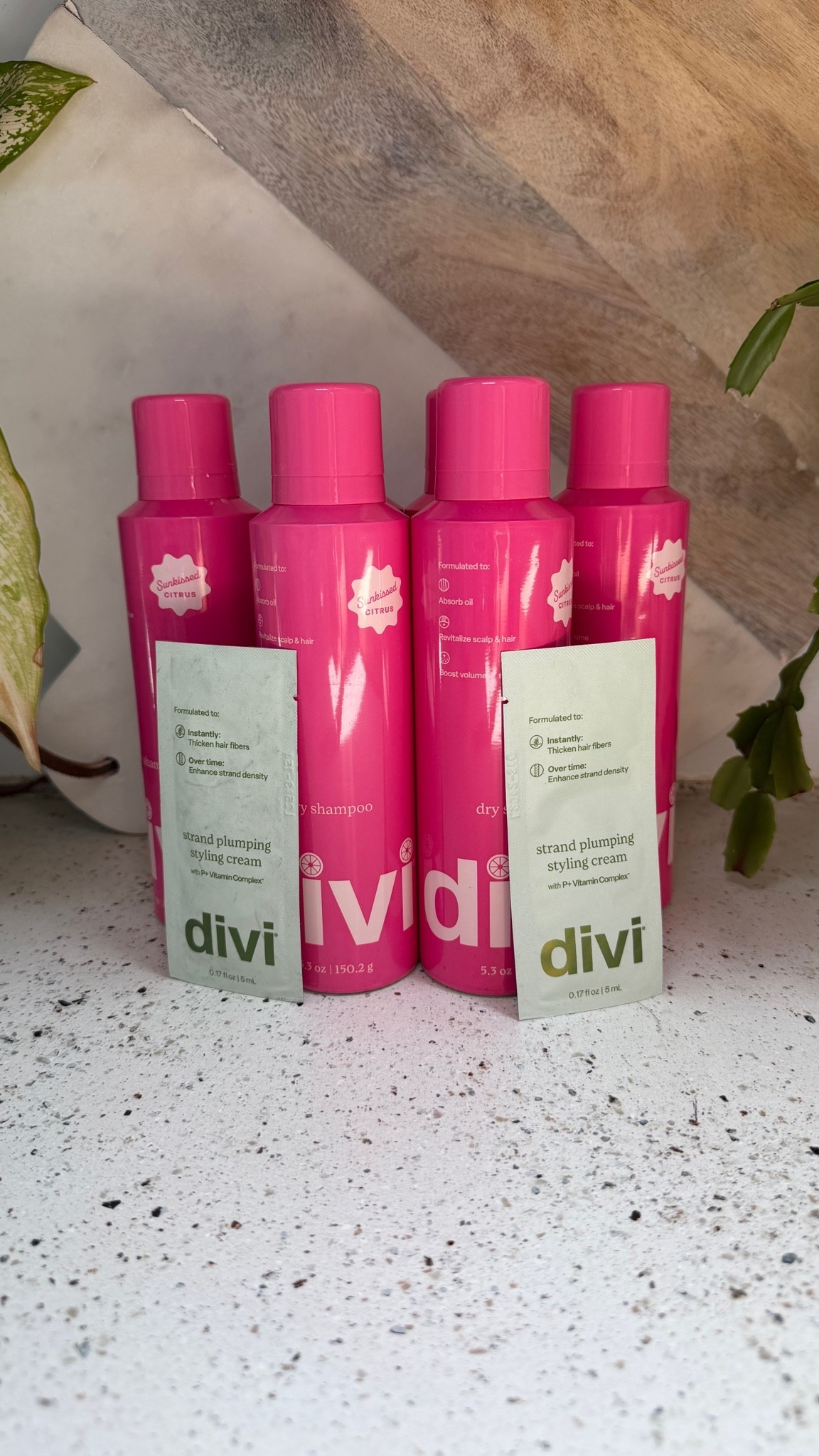 Divi, Debbie, dry shampoo, dry shampoo, Best, dry shampoo, pumping hair, care, volume hair, care, hair care 40, hair care, 50, Best, hair care, ￼

#LTKgrwm #LTKOver40 #LTKBeauty