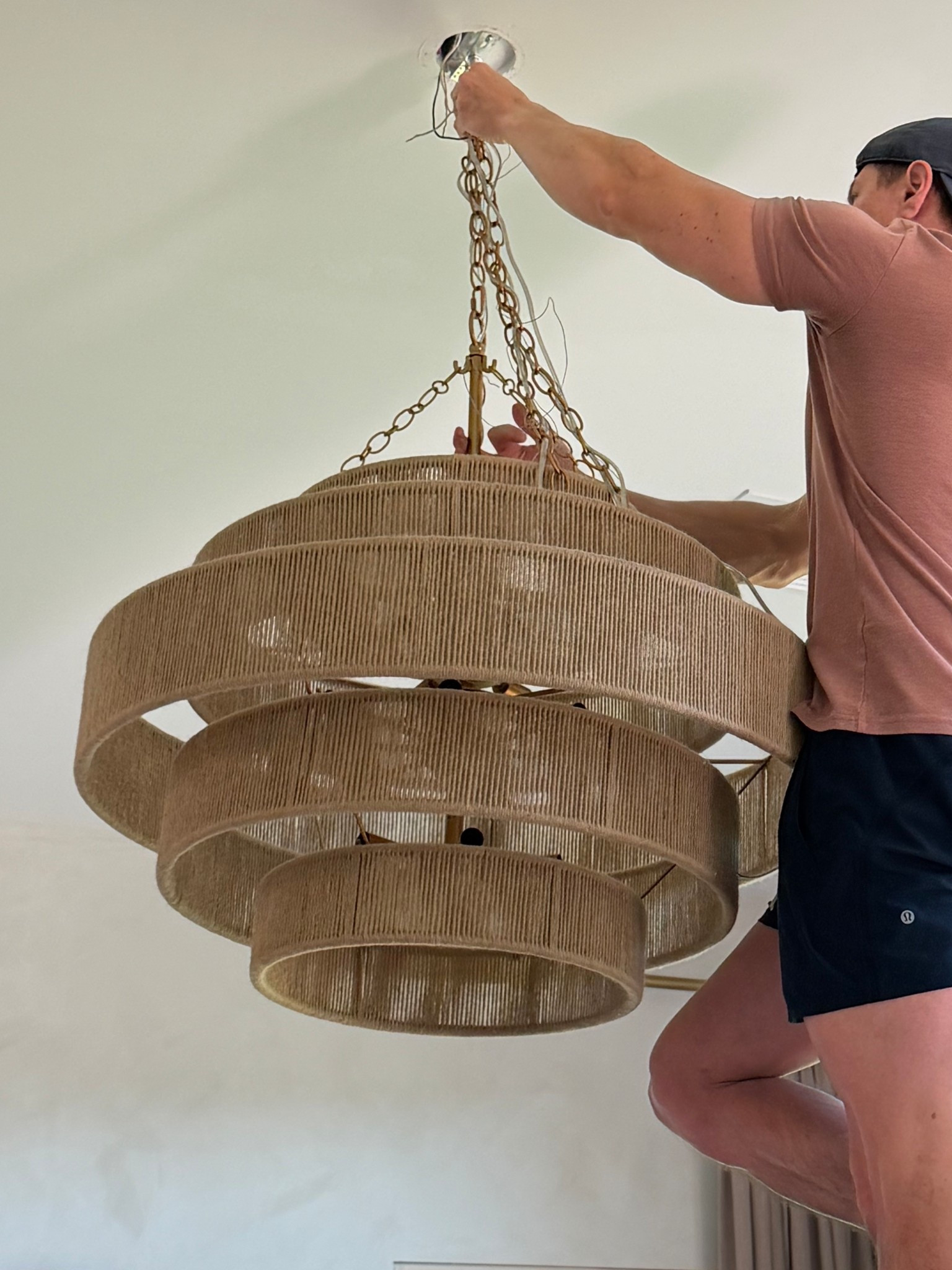 Exactly what I was looking for!

I love that it can hold 20 lights

Drum chandelier-lamps plus-woven chandelier-multilevel chandelier-living room chandelier-bedroom chandelier-master bedroom-primary bedroom lighting


#LTKStyleTip #LTKHome #LTKSeasonal