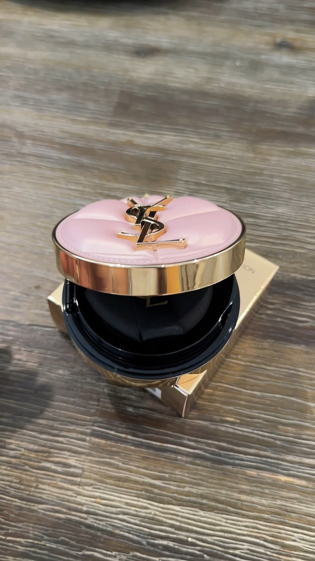 If you love Cushion foundation , YSL just launched their new ysl skin affair soft glow cushion foundation. Get your now!

#LTKBeauty #LTKmomlife #LTKgrwm