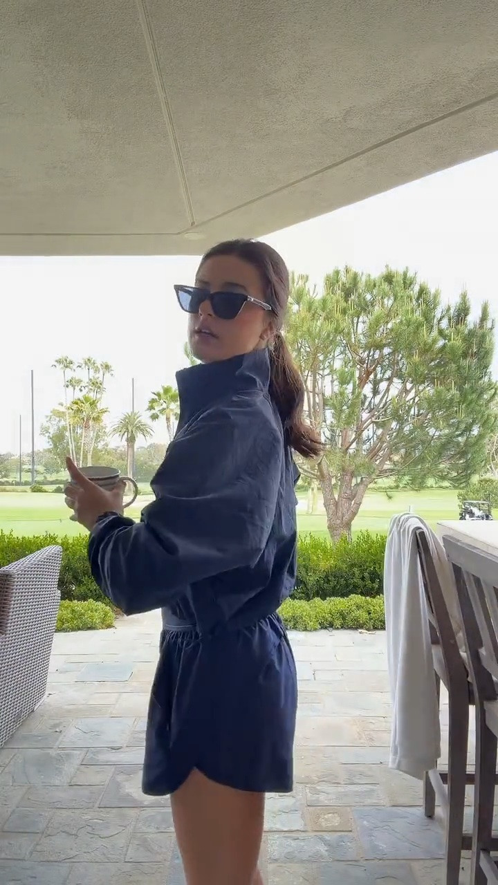 @Alo Yoga love this 1/4 zip pullover

#LTKootd #LTKActive #LTKfitnessgoals