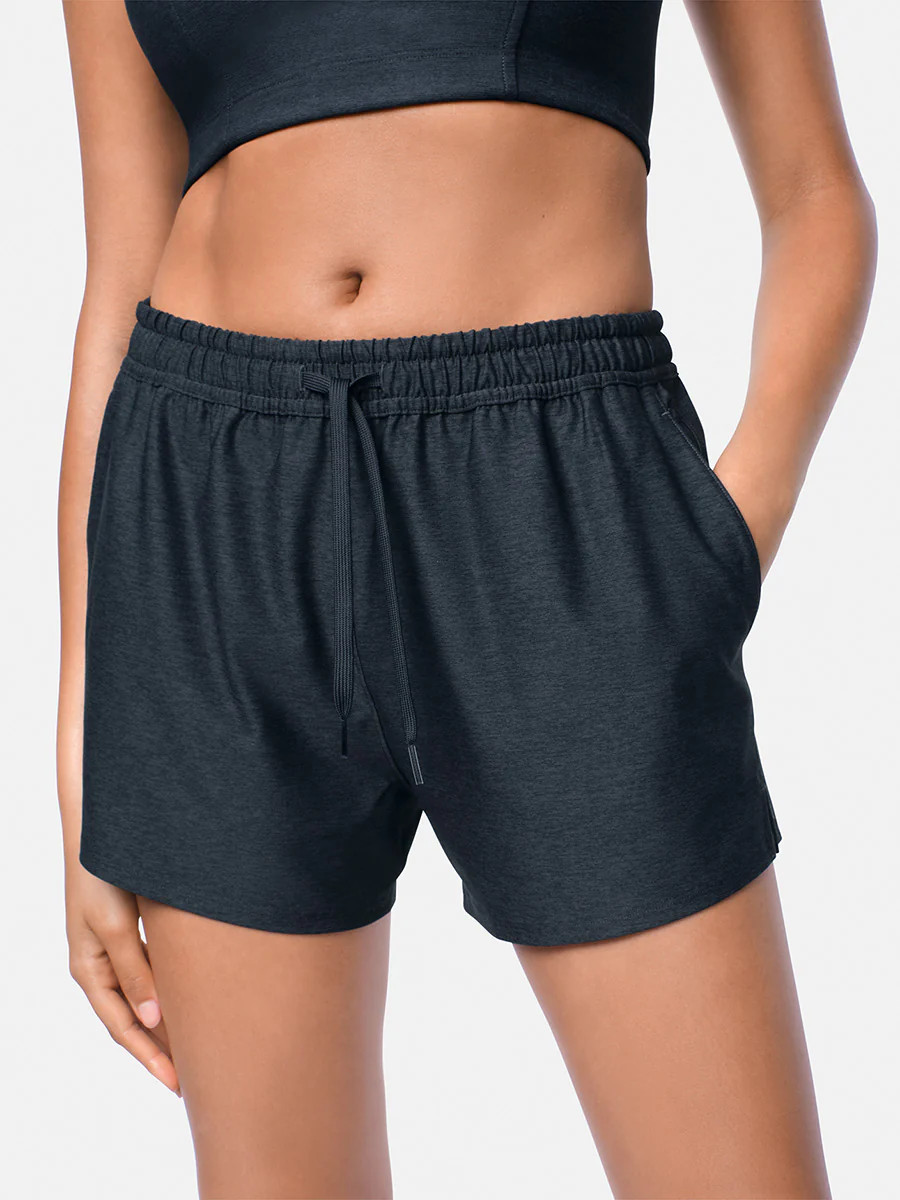 Sunday 3" ShortA Heart | Outdoor Voices