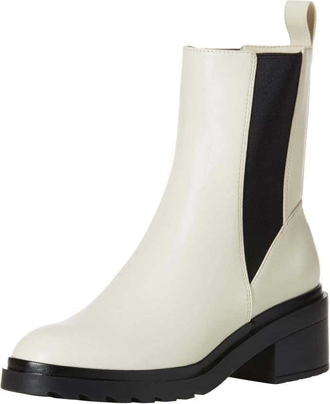 Amazon Essentials Women's Chunky Sole Chelsea Boot | Amazon (US)