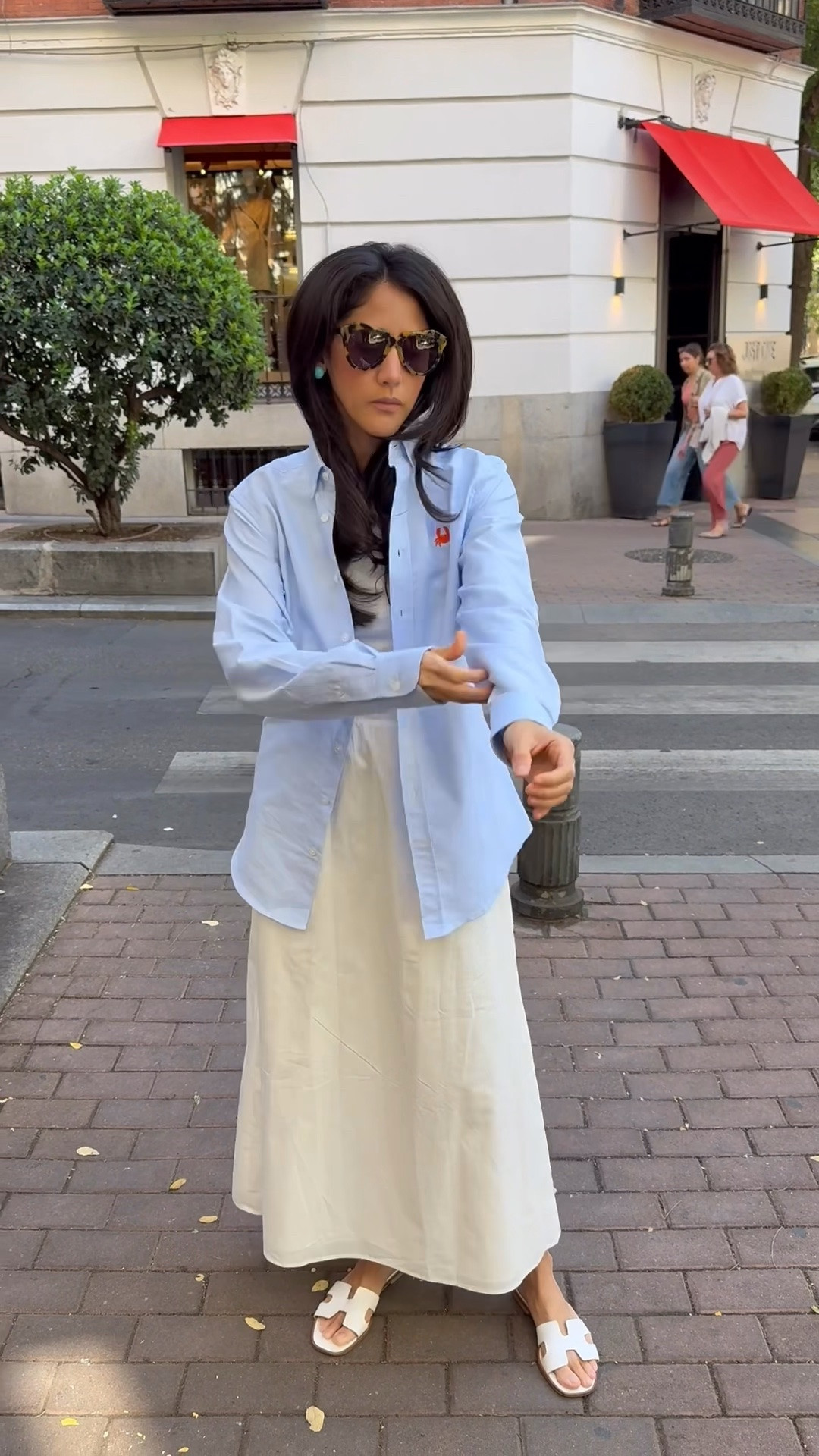 Outfit of the day for the days you don't want to overthink it.
Real, budget-friendly, and out the door in minutes ↓

#LTKTravel #LTKOver40 #LTKootd