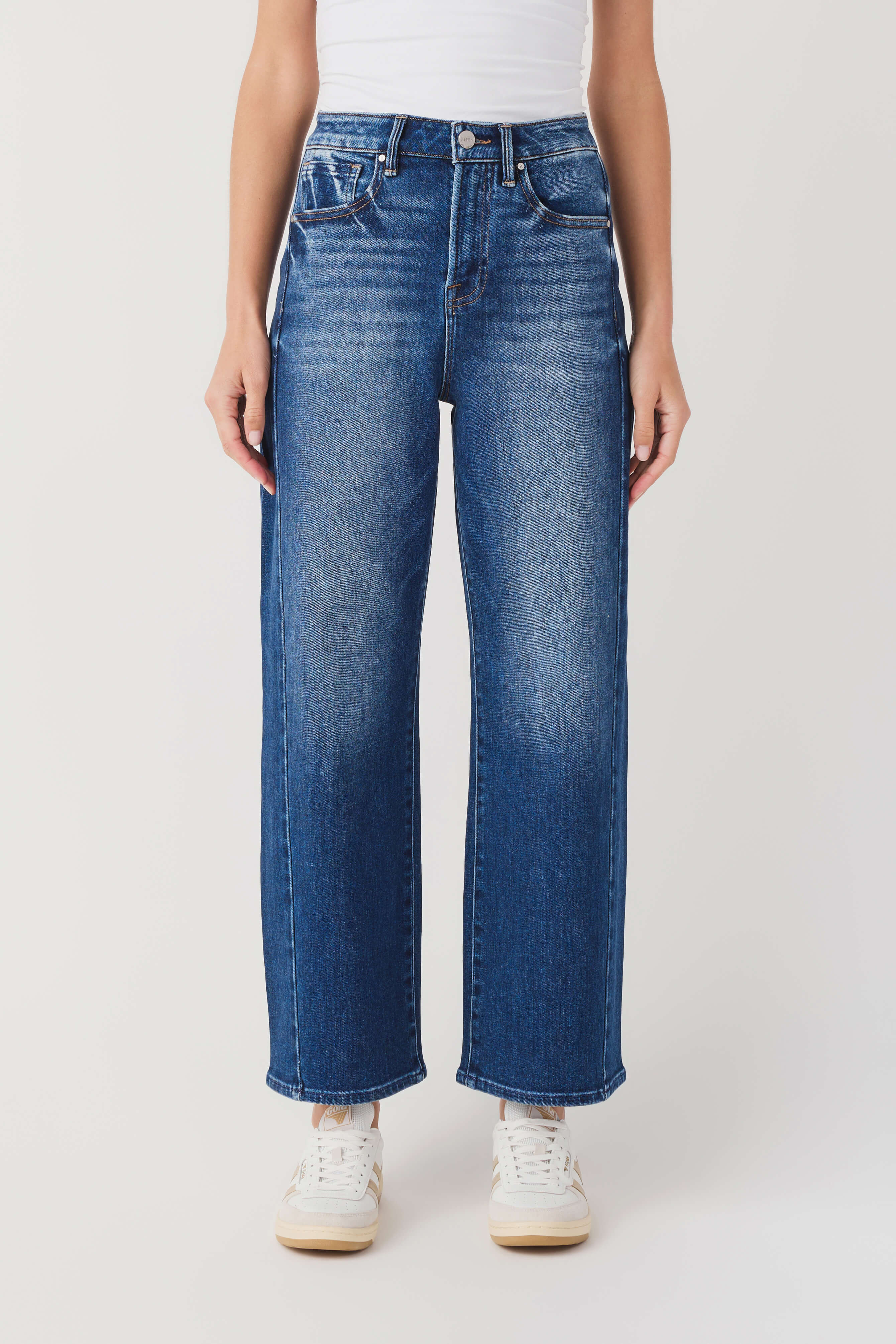 Risen Wren High Rise Barrel Jeans | Social Threads