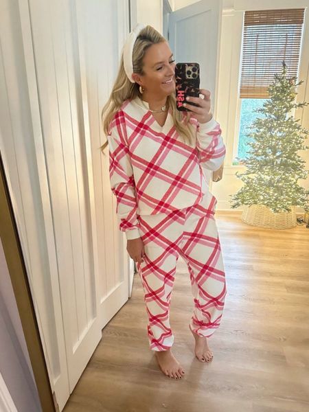 Cozy and cute pajama set from Target! Loving this fleece option for the winter and it comes in different options  

#LTKstyletip #LTKSeasonal #LTKunder50