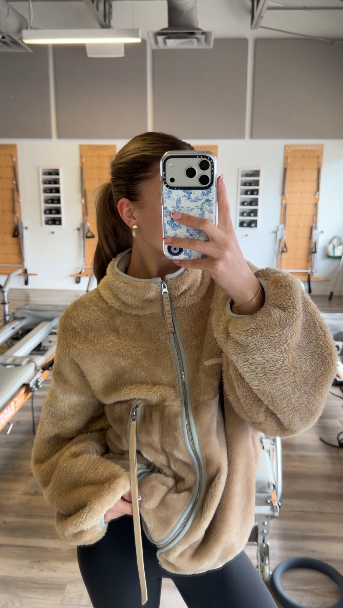 My FAVORITE sherpa of all time 🤎🫶🏼🧸 

#LTKselfcare #LTKfitnessgoals #LTKootd