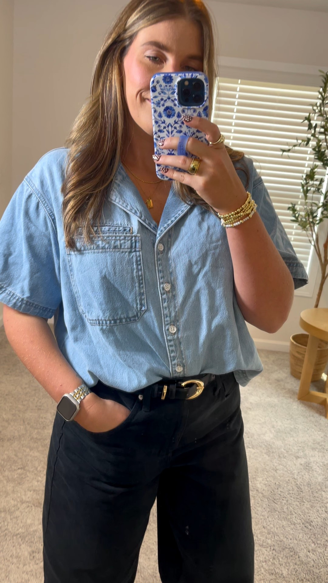 When barrel jeans become your whole personality 

#LTKFindsUnder50 #LTKTall #LTKMidsize