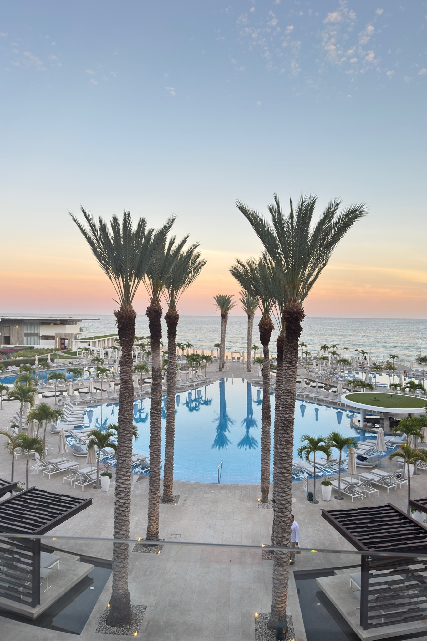 See you Monday! This one of my fav pics that I took on vacay! Just reminiscing today!!  Check out some of my favorite vacation styles! Shop my LTK link for all shopping links. Join me on LTK @style_with_michelle

#LTKdayinmylife #LTKTravel #LTKvlog