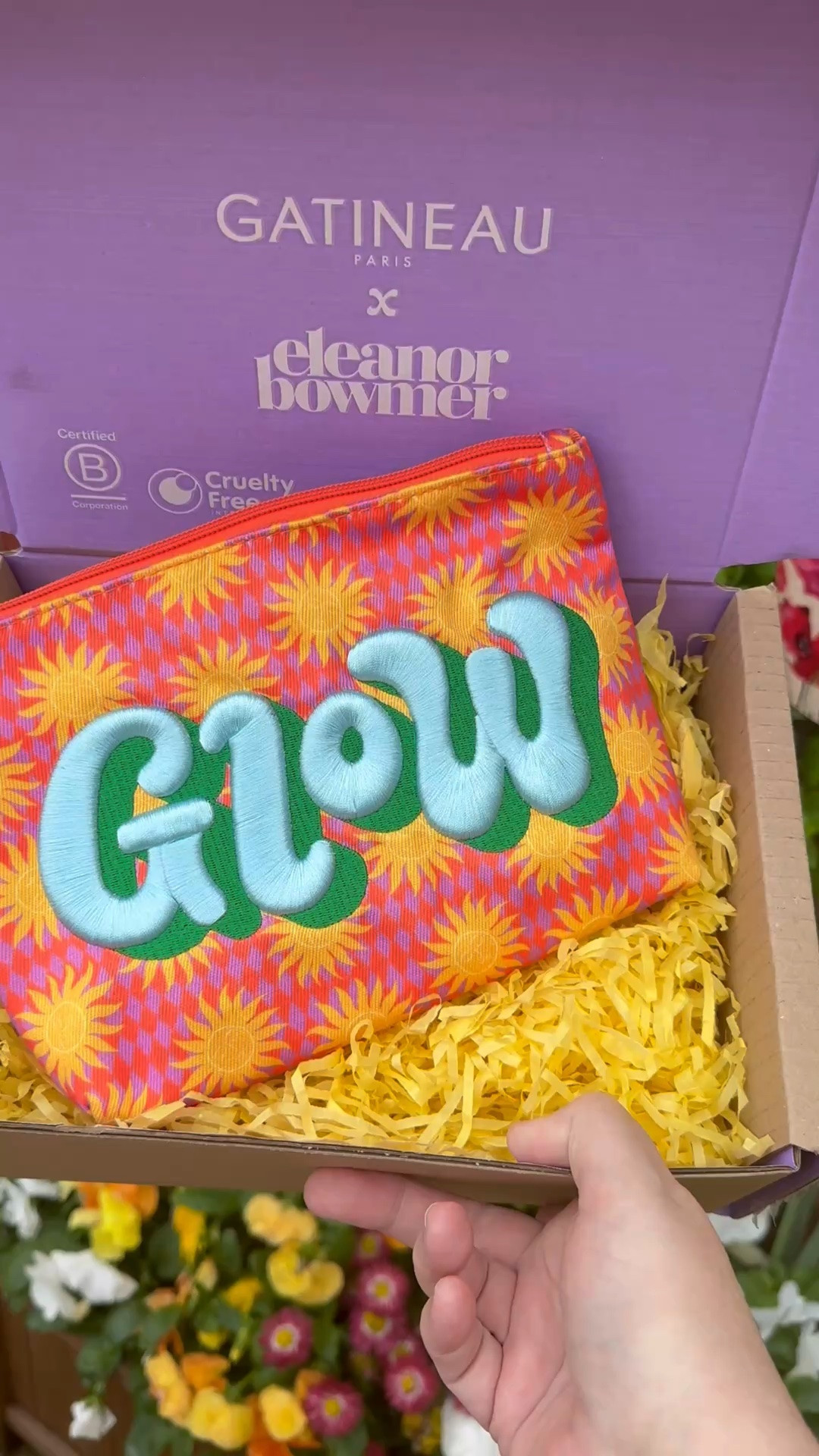 Gatineau Glow Collection 

.. these lil beauties are coming in my carry on luggage on the plane guys for sure !! .. and how cute is the bag ? 

Promotion: Spend £70 or more on Gatineau Skincare and get this gorgeous gift set free (worth £113.00)

Nb: price drop on products listed guys !! 

Kindly gifted by Brand 

#skincare #Gatineau #travel #beauty

#LTKluxury #LTKbeauty #LTKtravel