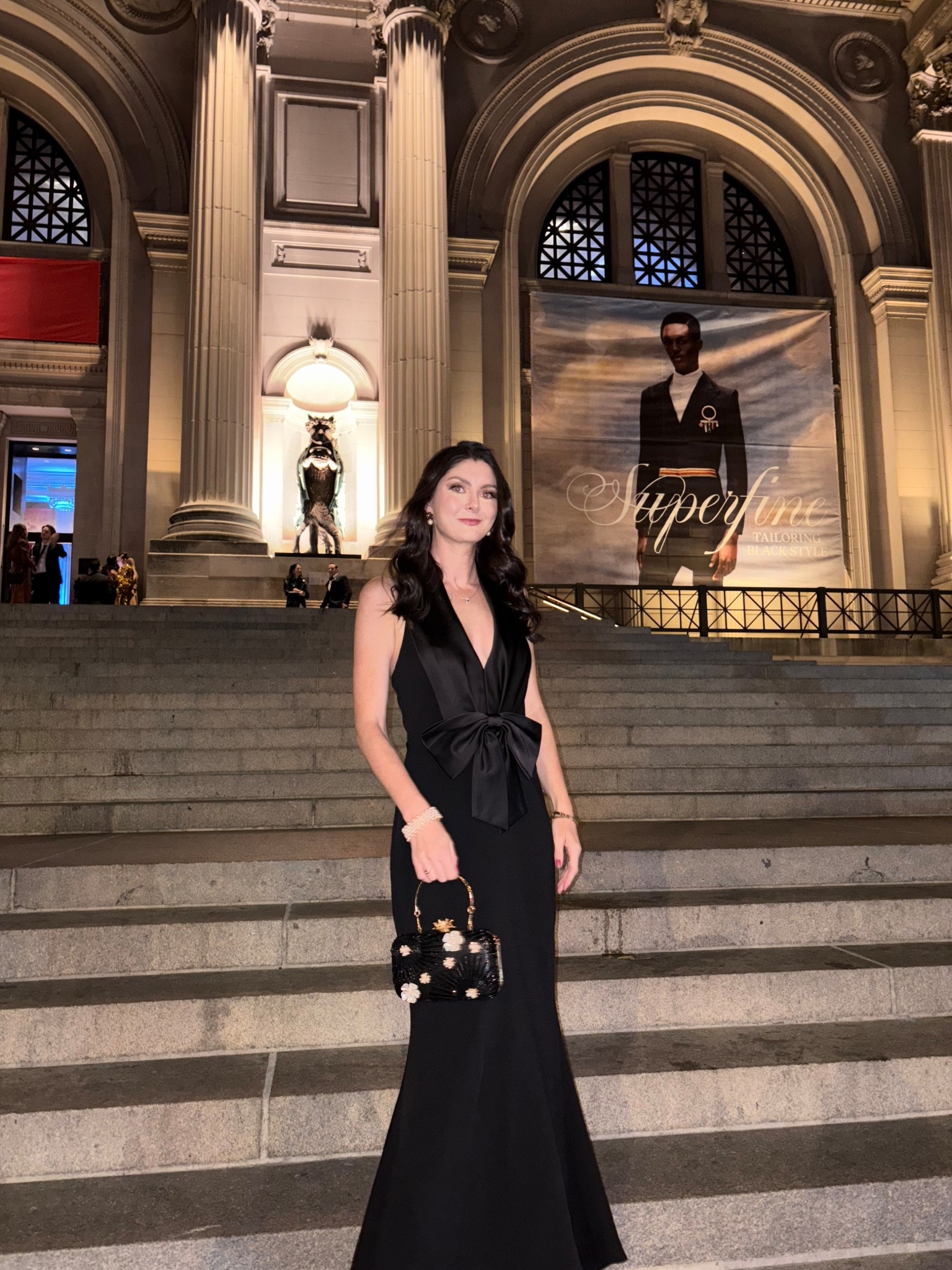 Met Apollo Circle Benefit black tie gala look

#LTKParties #LTKItBag #LTKShoeCrush