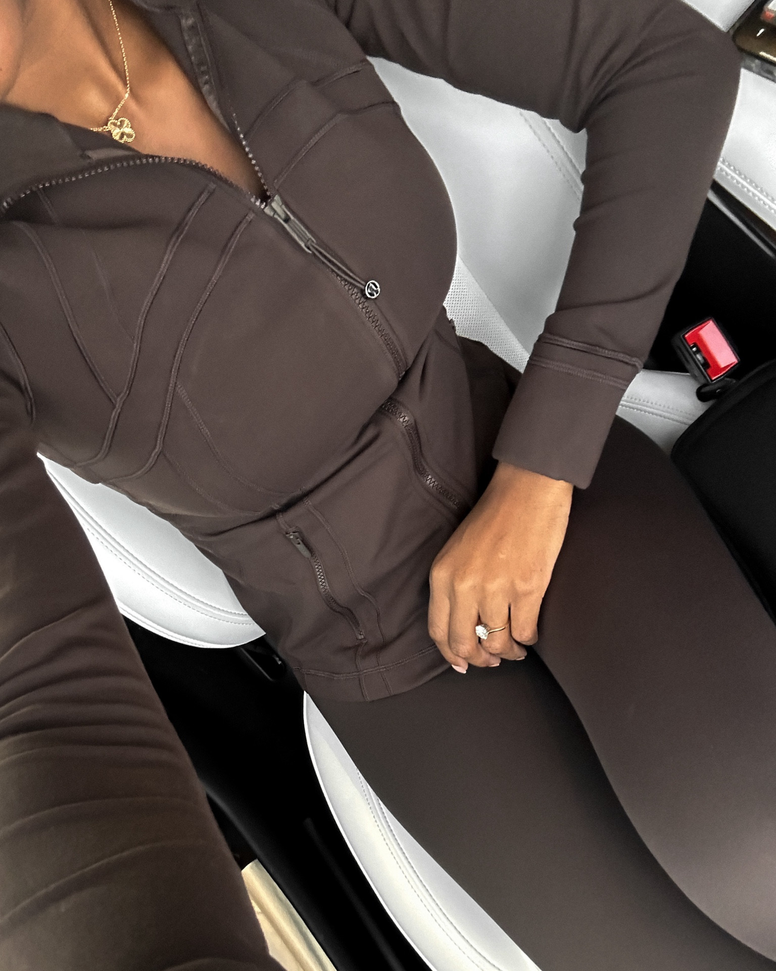 Espresso brown lululemon jacket + leggings 🤎🧸

#LTKSeasonal #LTKHoliday #LTKfitness
