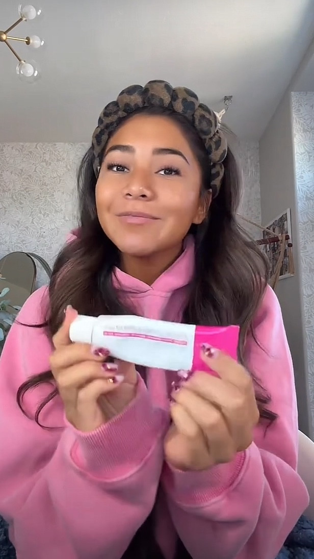 NayVee’s new favorite skincare product 🤩🩷

#LTKBeauty #LTKselfcare #LTKmorningroutine