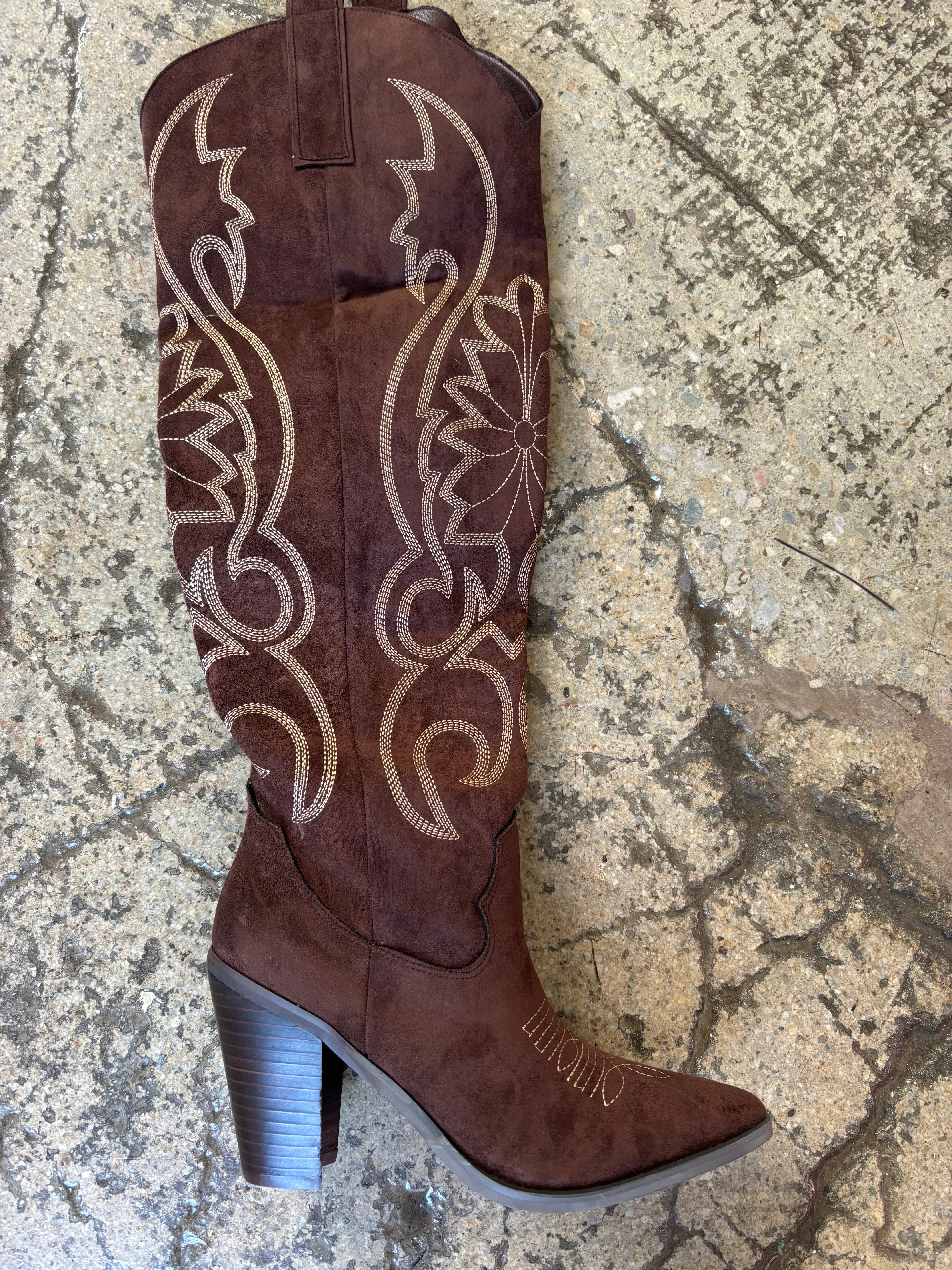 Ivy Grace Samara Stitch Western Tall Boots- Coffee | Willow Boutique