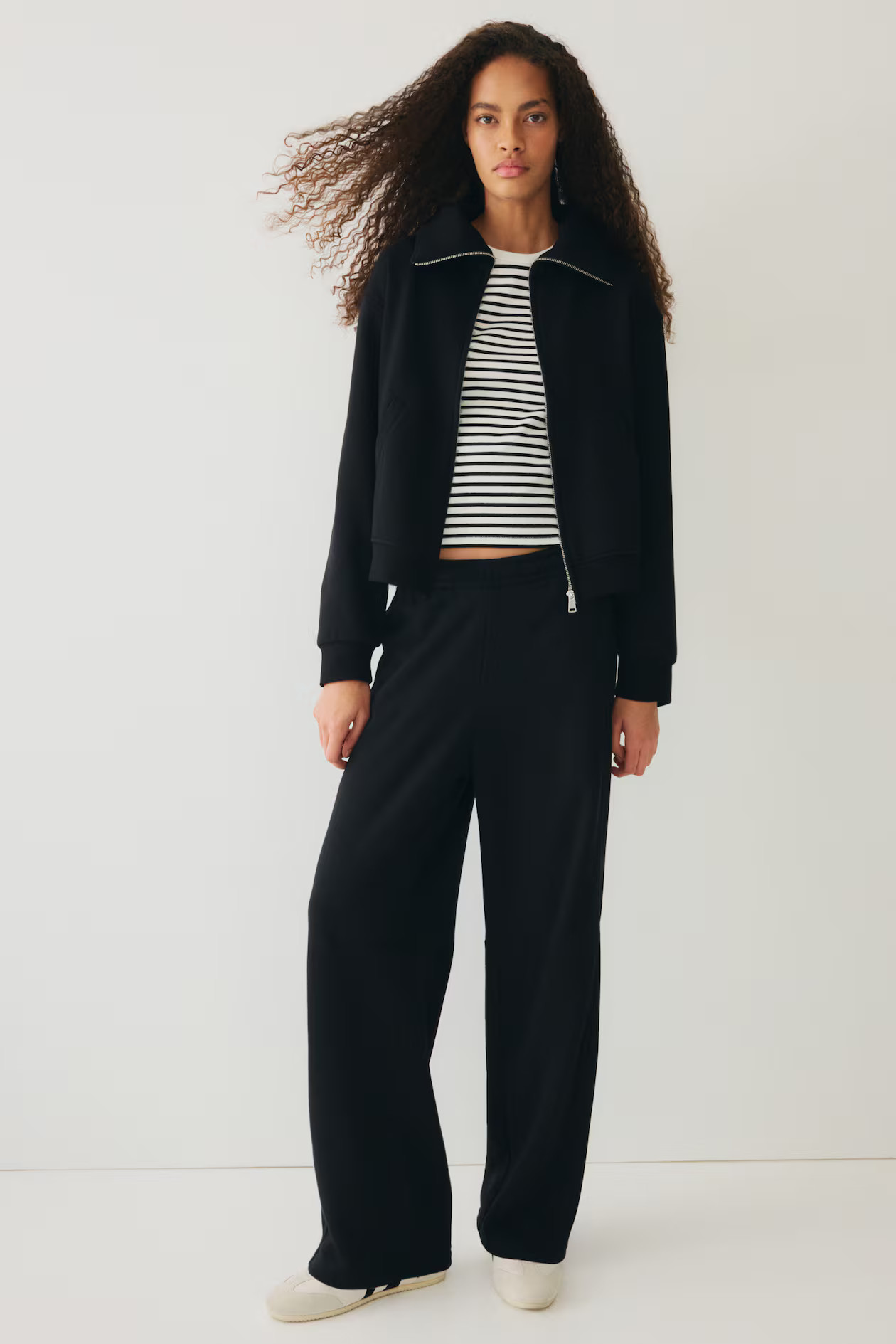 2-piece sweatshirt and trousers set | H&M (UK, MY, IN, SG, PH, TW, HK)