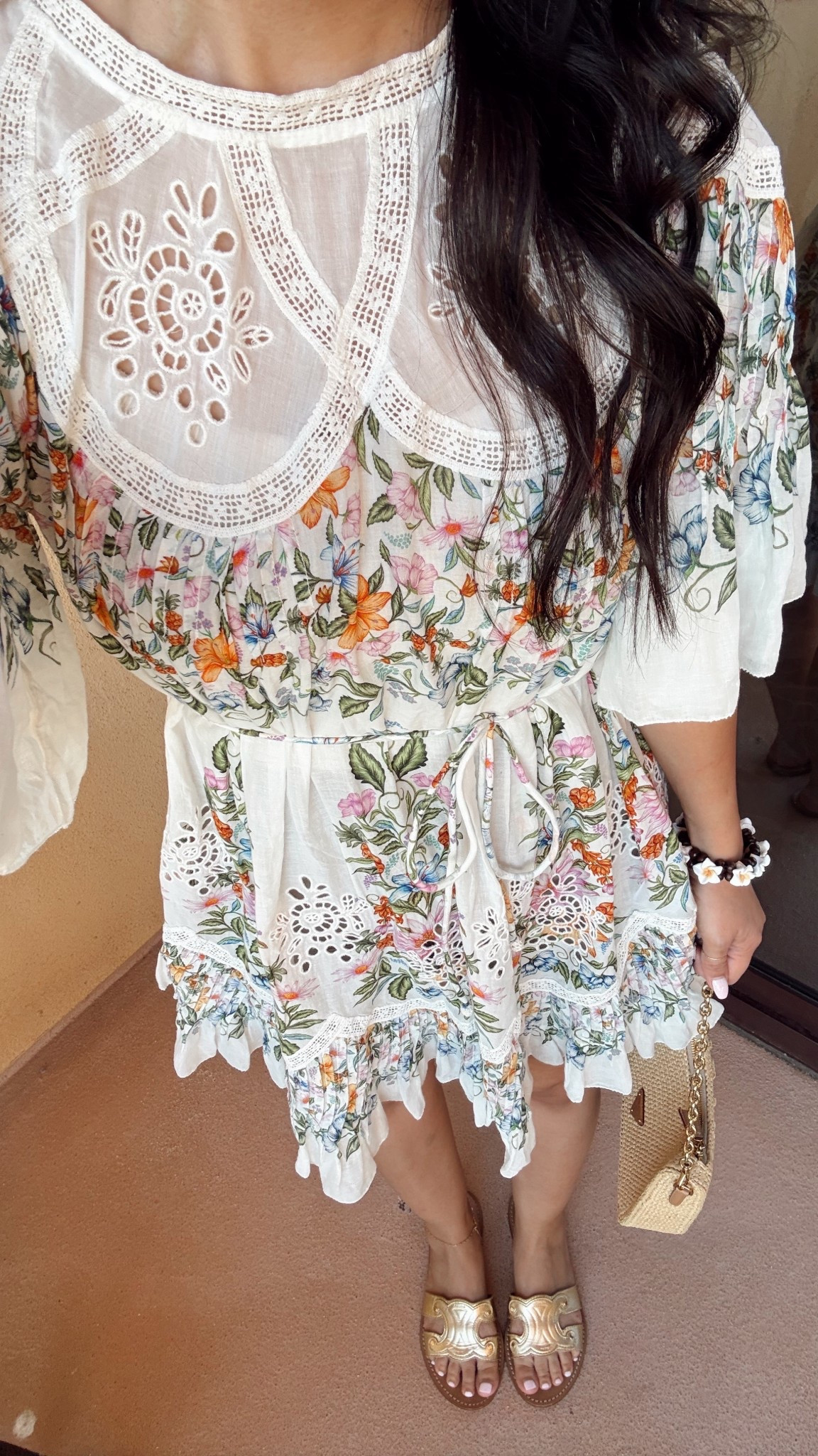 My dress is no longer sold anymore but linked some similar ones! I wore this to a Luau in Hawaii!

Hawaii, Hawaiian, resort 

#LTKootd #LTKTravel #LTKmomlife