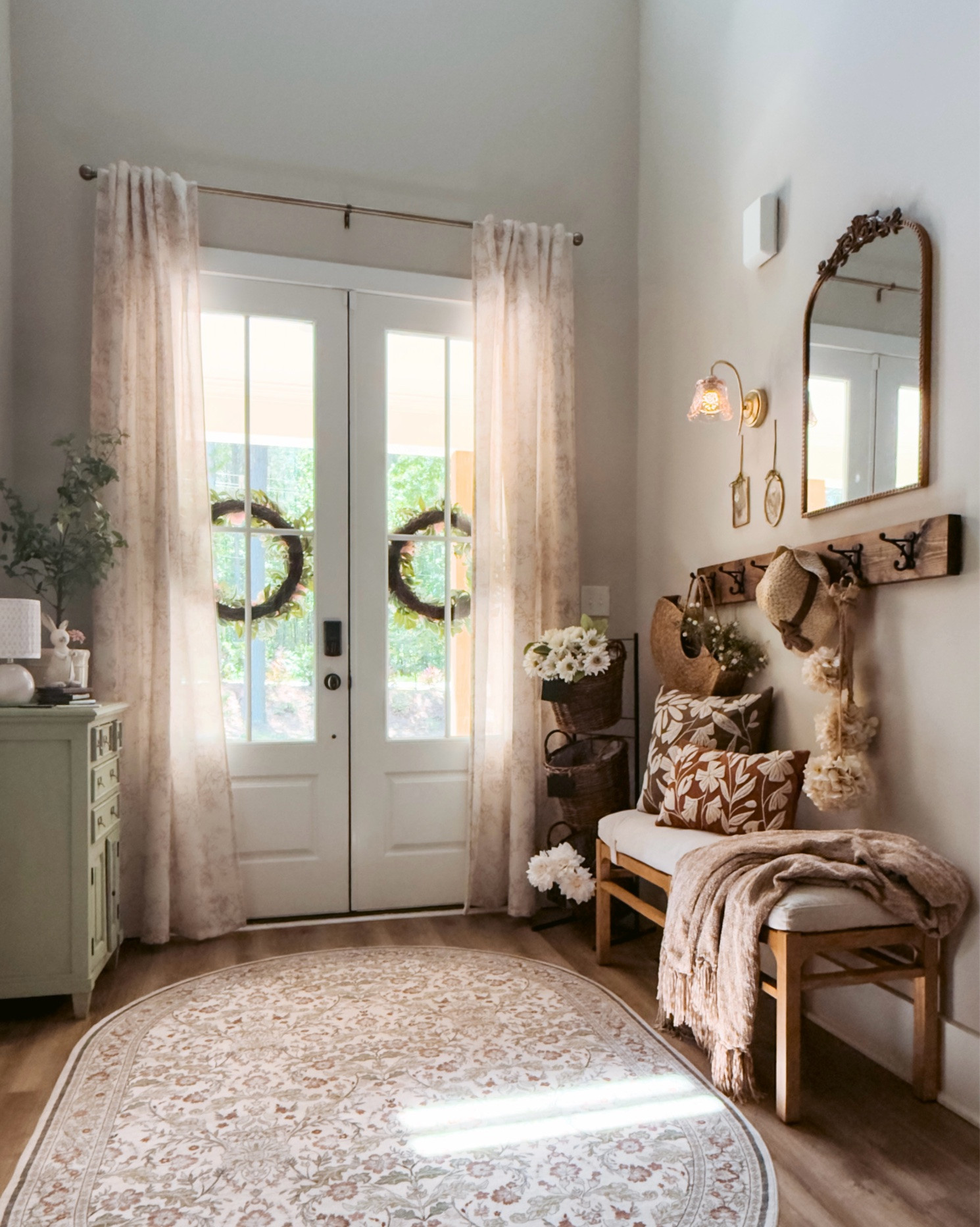 Create a cottage cozy entryway...

#LTKHome #LTKdayinmylife #LTKSeasonal
