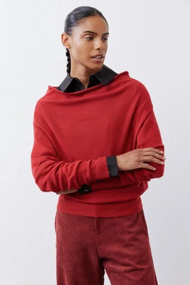 Lean On My Shoulder Sweater | Ruti