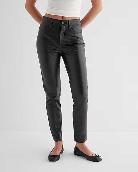 High Waisted Faux Leather '90s Skinny Pant | Express