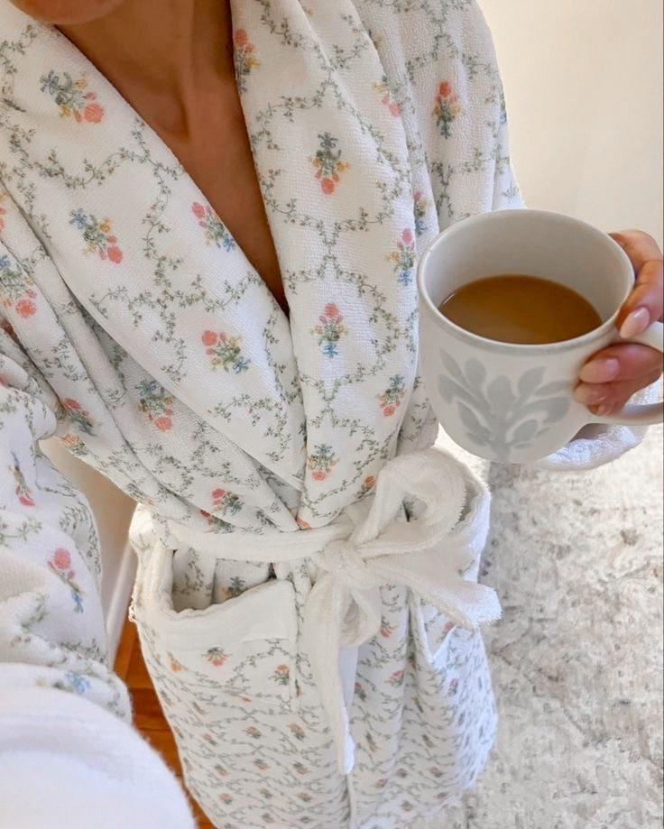 Hill House floral robe morning routine ☕️ soft feminine home aesthetic featuring the prettiest romantic loungewear for slow spring mornings.

#hillhousehome #morningroutine #ltkhome #feminineaesthetic #cozymornings #softlife #romantichome #springstyle


#LTKmomlife #LTKselfcare #LTKHome