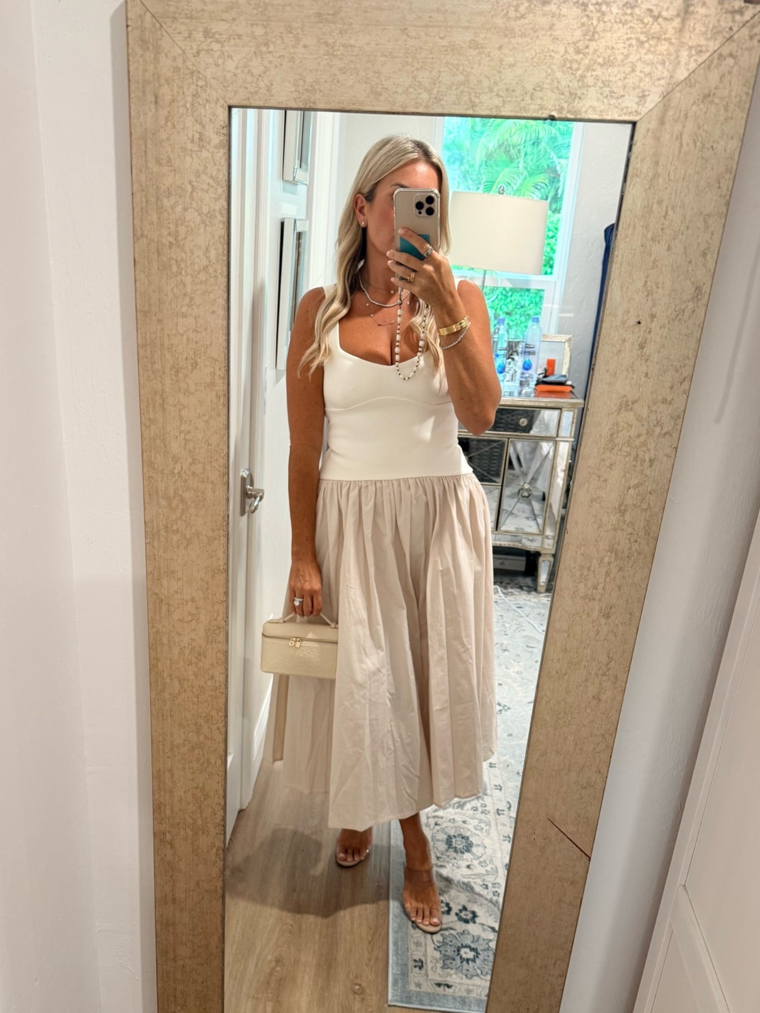Obsessed with this new two tone Zara dress is an understatement🕊️

#LTKgrwm #LTKootd
