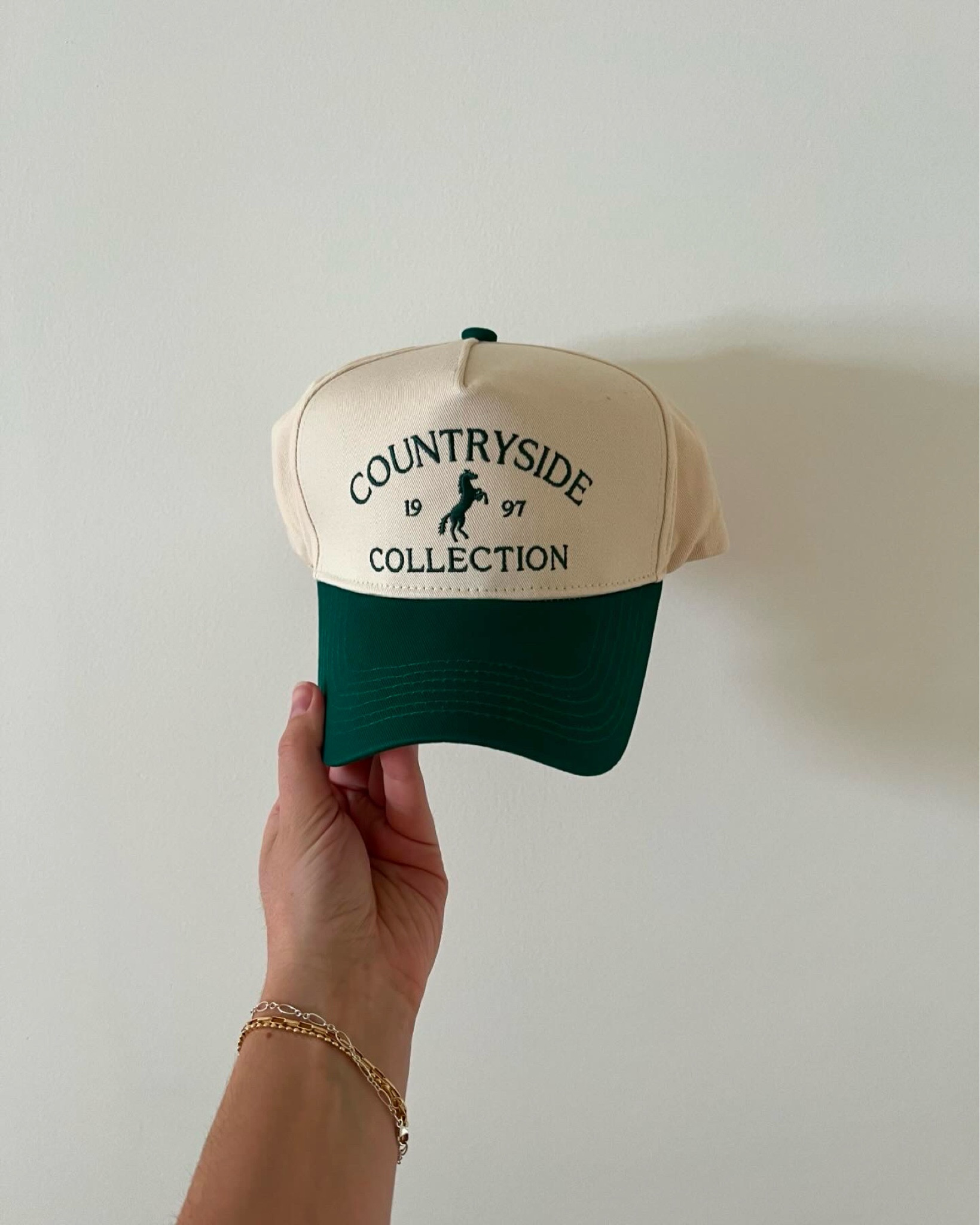 Loving the trucker hat vibes

#LTKfindsunder50 #LTKfitness #LTKstyletip