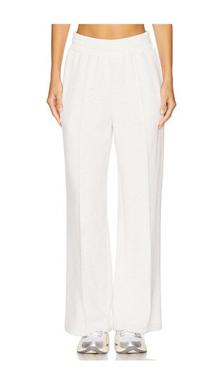 Varley The Wide Leg 30 Pant in Ivory. - size L | Revolve Clothing (Global)