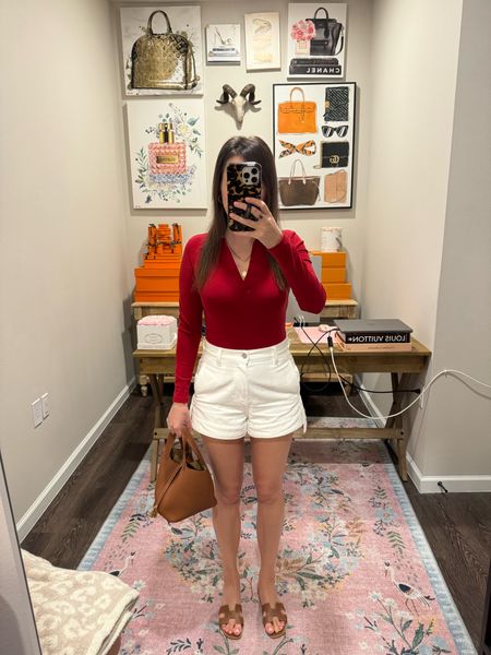 Amazon red bodysuit with white denim shorts



#LTKfindsunder100 #LTKstyletip #LTKSeasonal