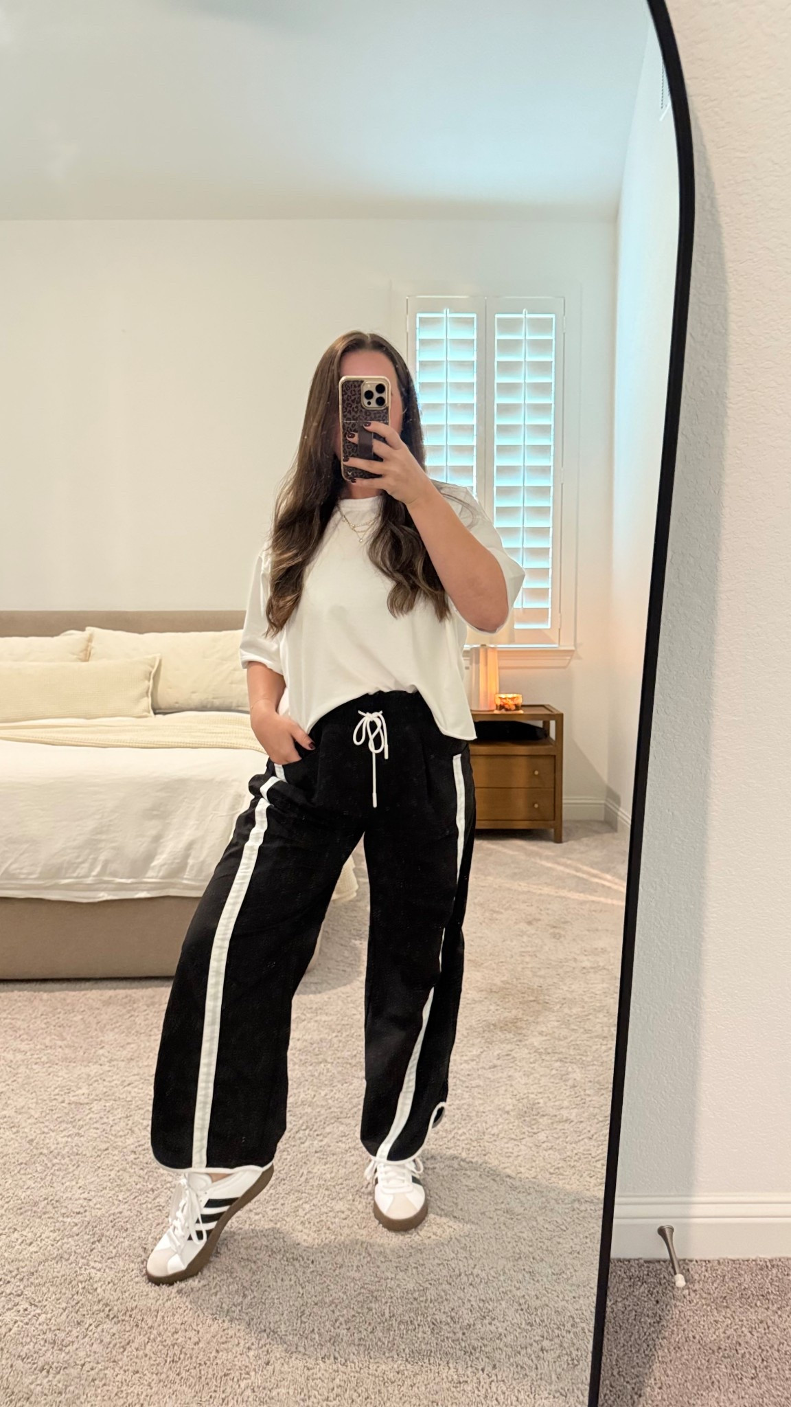 my new favorite pants that aren’t leggings!! Such a good outfit when you want to be comfy but want something other than leggings and a t-shirt. Paired it with my favorite Amazon cropped tee 🫶

mom ootd, sahm ootd, free people, free people inspired, Amazon ootd, Amazon outfit, Amazon fall outfit, Amazon mom outfit, comfy mom outfit, mom outfit ideas, outfits that aren’t leggings 

#LTKMidsize #LTKFindsUnder50 #LTKStyleTip