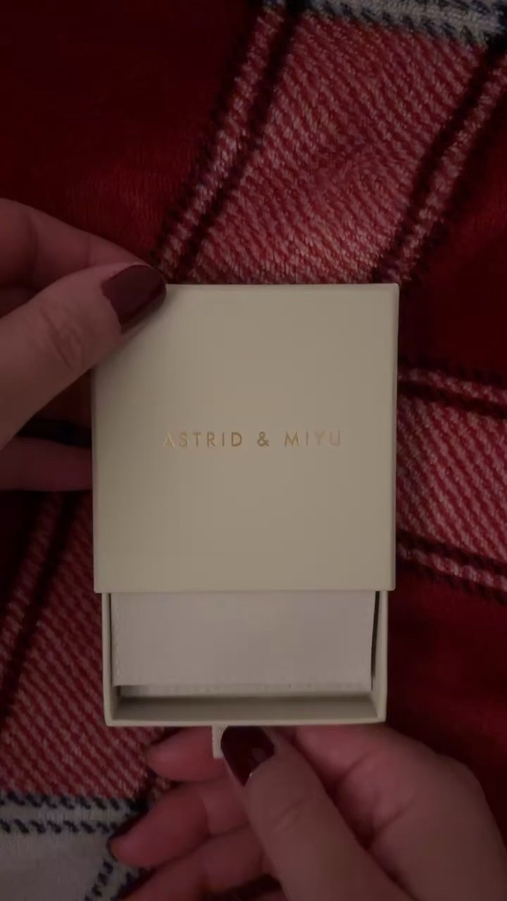 My first Astrid & Miyu order is here! Been admiring their jewelry for few years now and finally got a change to own few pieces!

#LTKOver40 #LTKselfcare #LTKdayinmylife