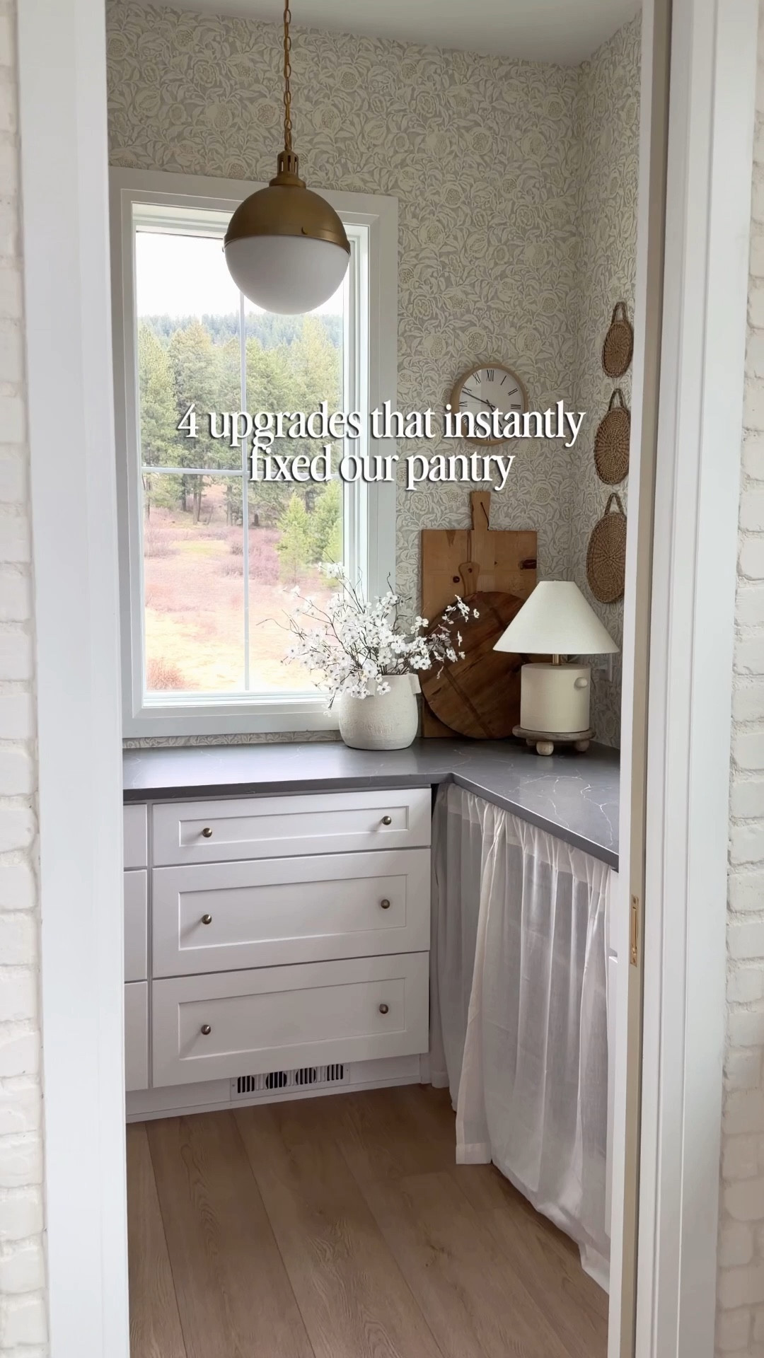 Pantry organization made simple. ✨ 
These 4 upgrades have been so helpful: a collapsible step stool, baskets to organize like items, aesthetic airtight food storage containers, and a lazy susan to organize and take advantage of those corner spaces. 

Amazon prime, pantry, storage, organization, basket, Lazy Susan, food, storage, canister, hair, tight container, food, storage, kitchen, organization, stepstool, target, Amazon ￼

#LTKSaleAlert #LTKHome #LTKmomlife