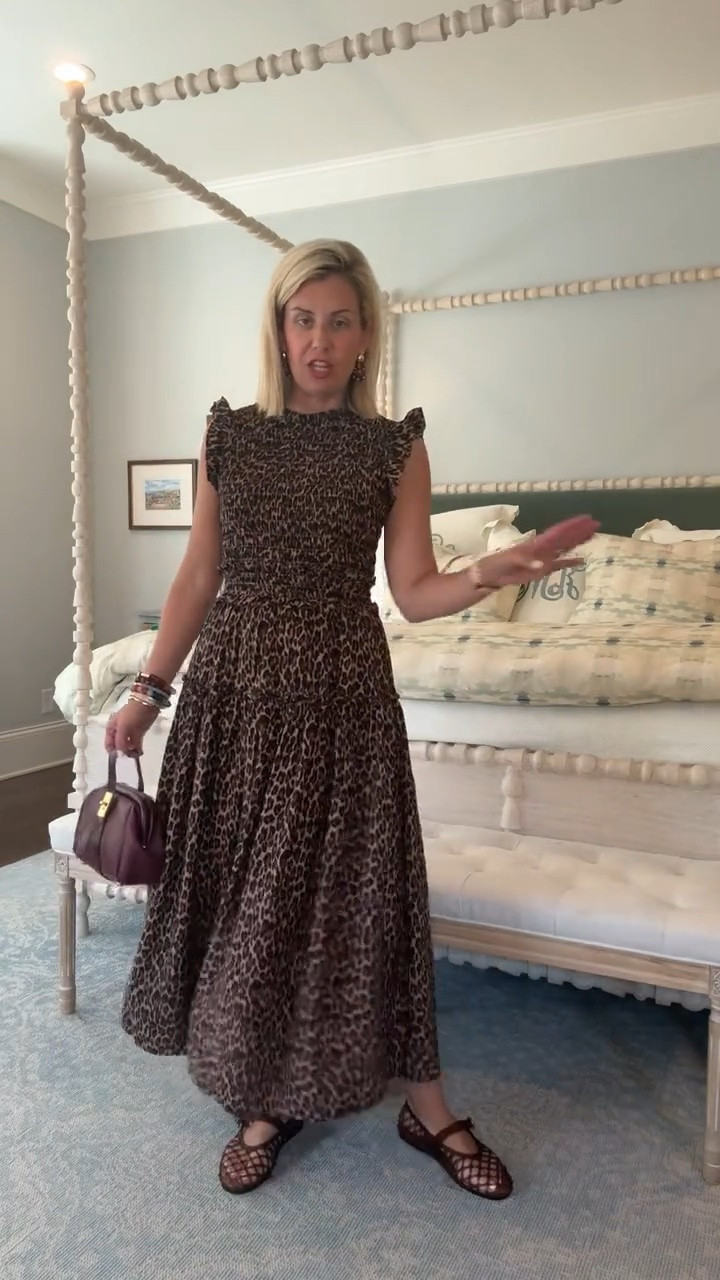 Pefect leopard print and oh so flattering dress! 
Dress - small 
Jelly’s - 8 tts

*code mixandmatch15 for 15% off 1st order at Avara

#LTKSeasonal #LTKOver40 #LTKPetite