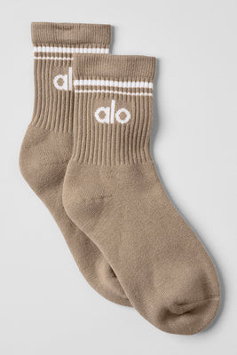 Half-Crew Throwback Socks in Gravel/White Beige, Size: Large | Alo YogaÂ® | Alo Yoga