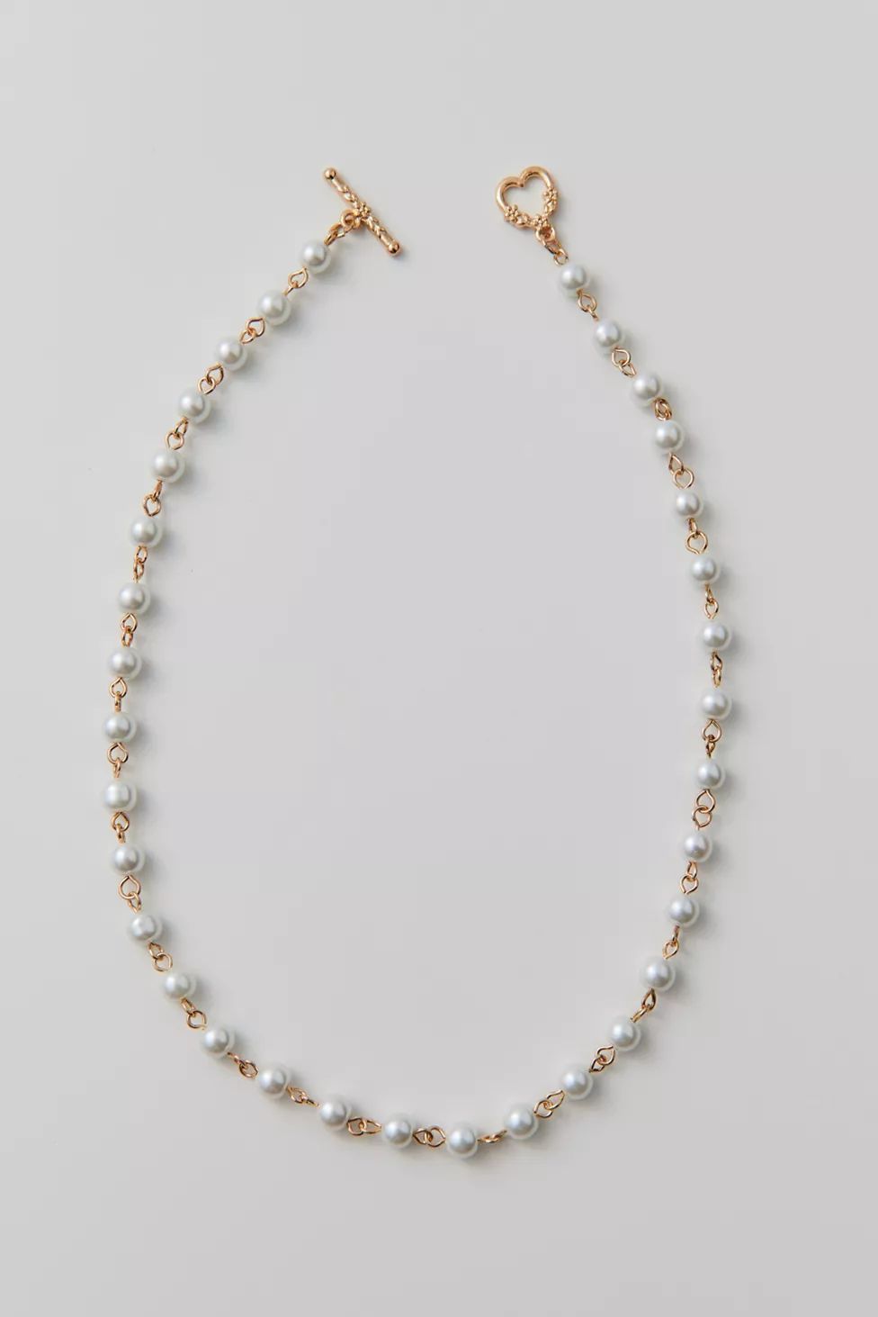 Lana Pearl Toggle Necklace | Urban Outfitters (US and RoW)
