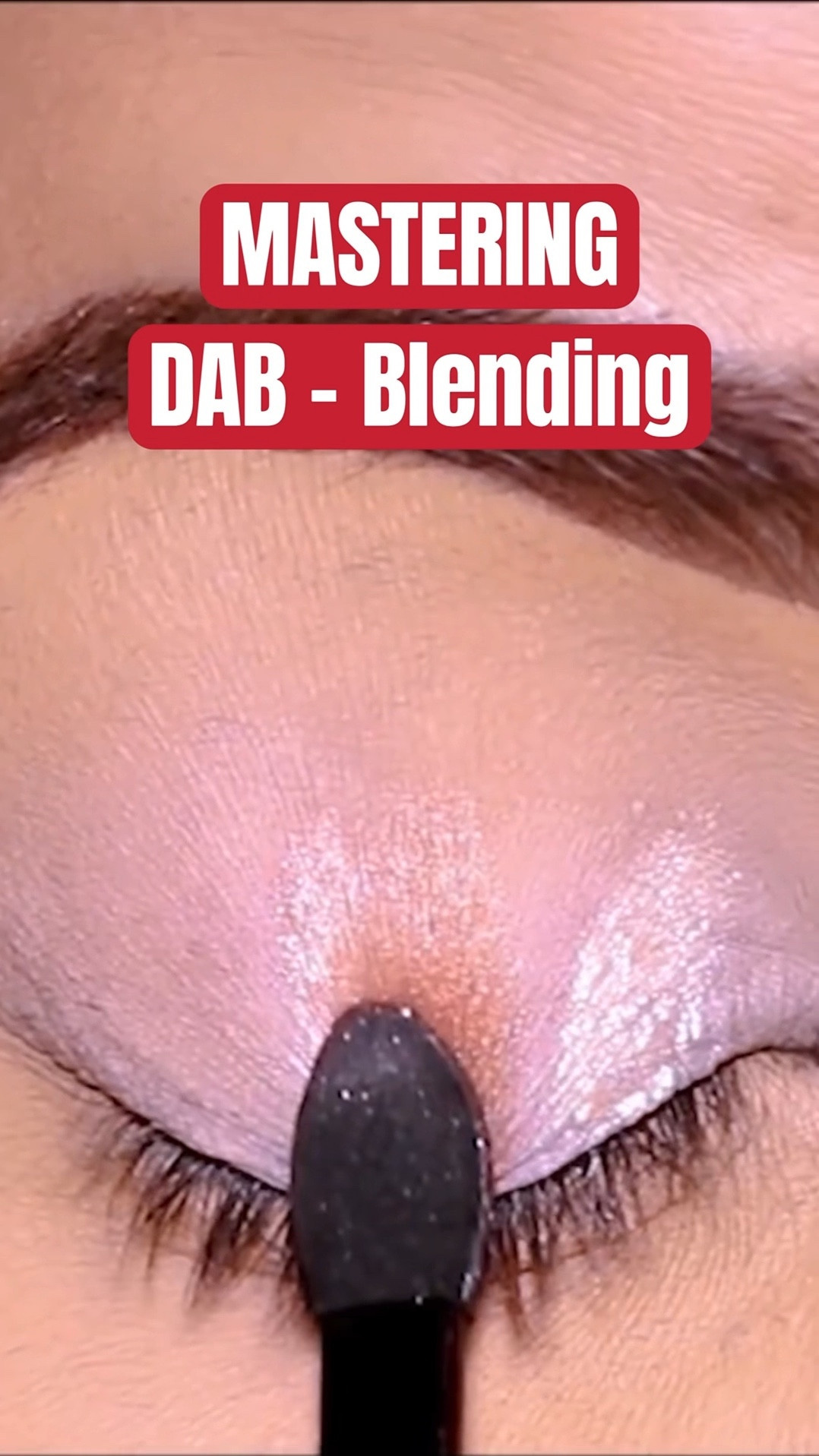 Master the art of bending: how to blend eyeshadow perfectly with this magical technique that is a must try! 

#LTKbeauty #LTKSeasonal