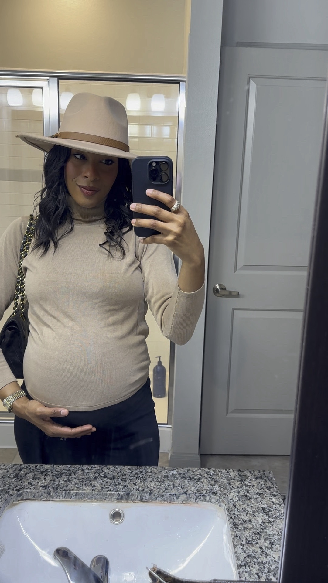 Love a good hat moment 🩵🙏✨ 


#LTKstyletip #LTKbaby #LTKitbag