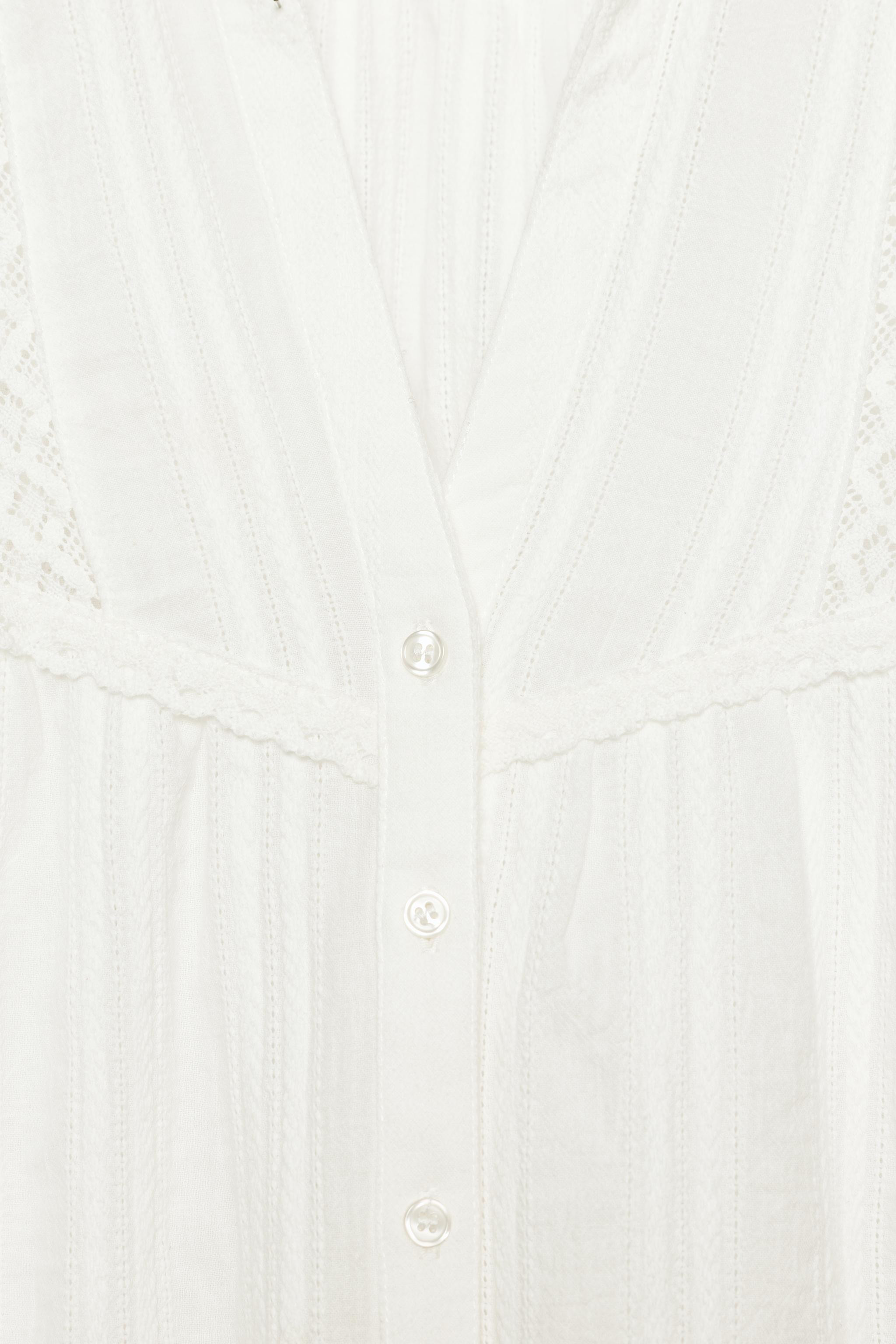 BLOUSE COURTE AVEC ENTRE-DEUX | Zara US