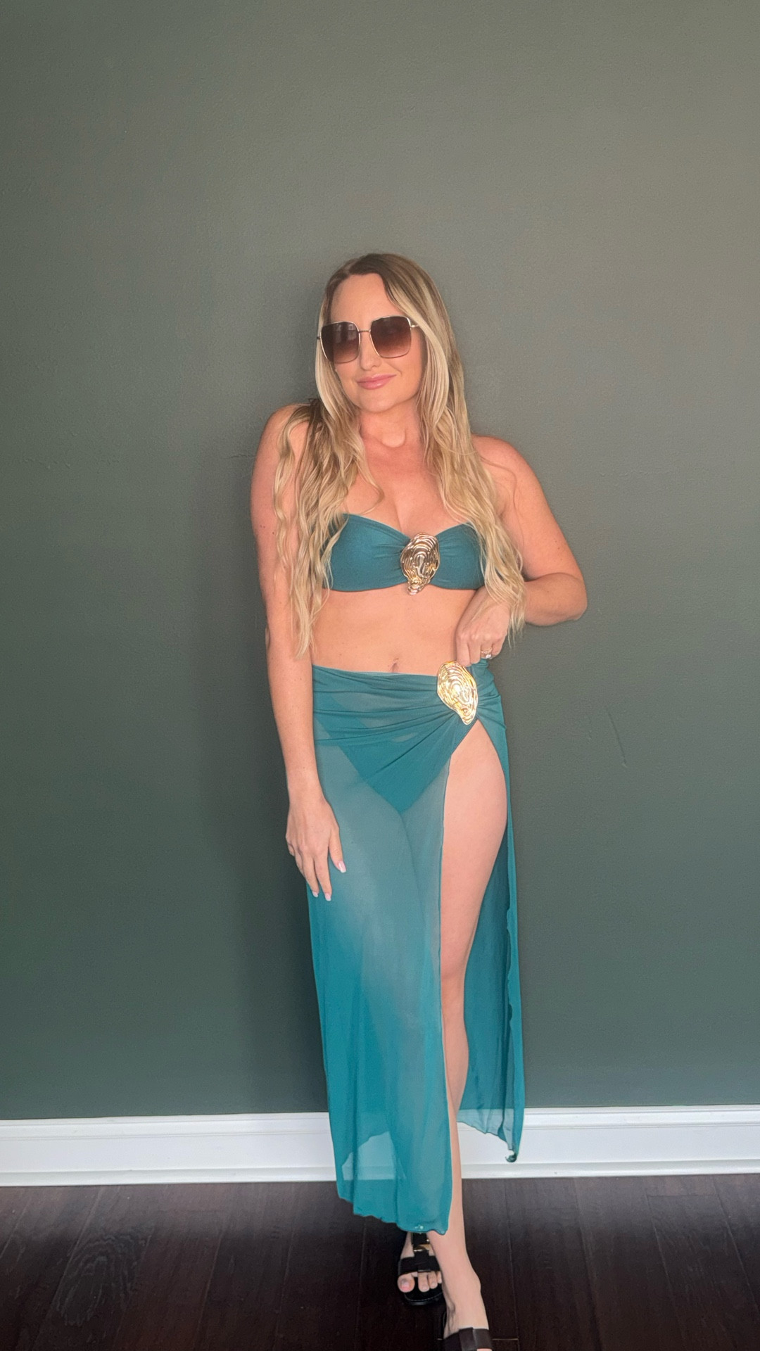 Obsessed with this bathing suit! Perfect for my next vacation. Wearing size small, fits TTS

#LTKSwim #LTKootd #LTKTravel