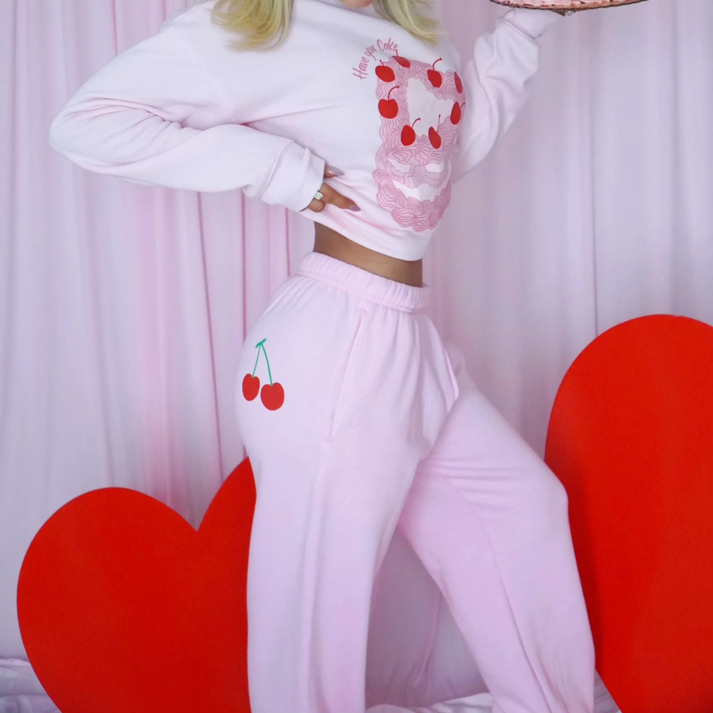 CHERRY JOGGER | SuzieB Fitness