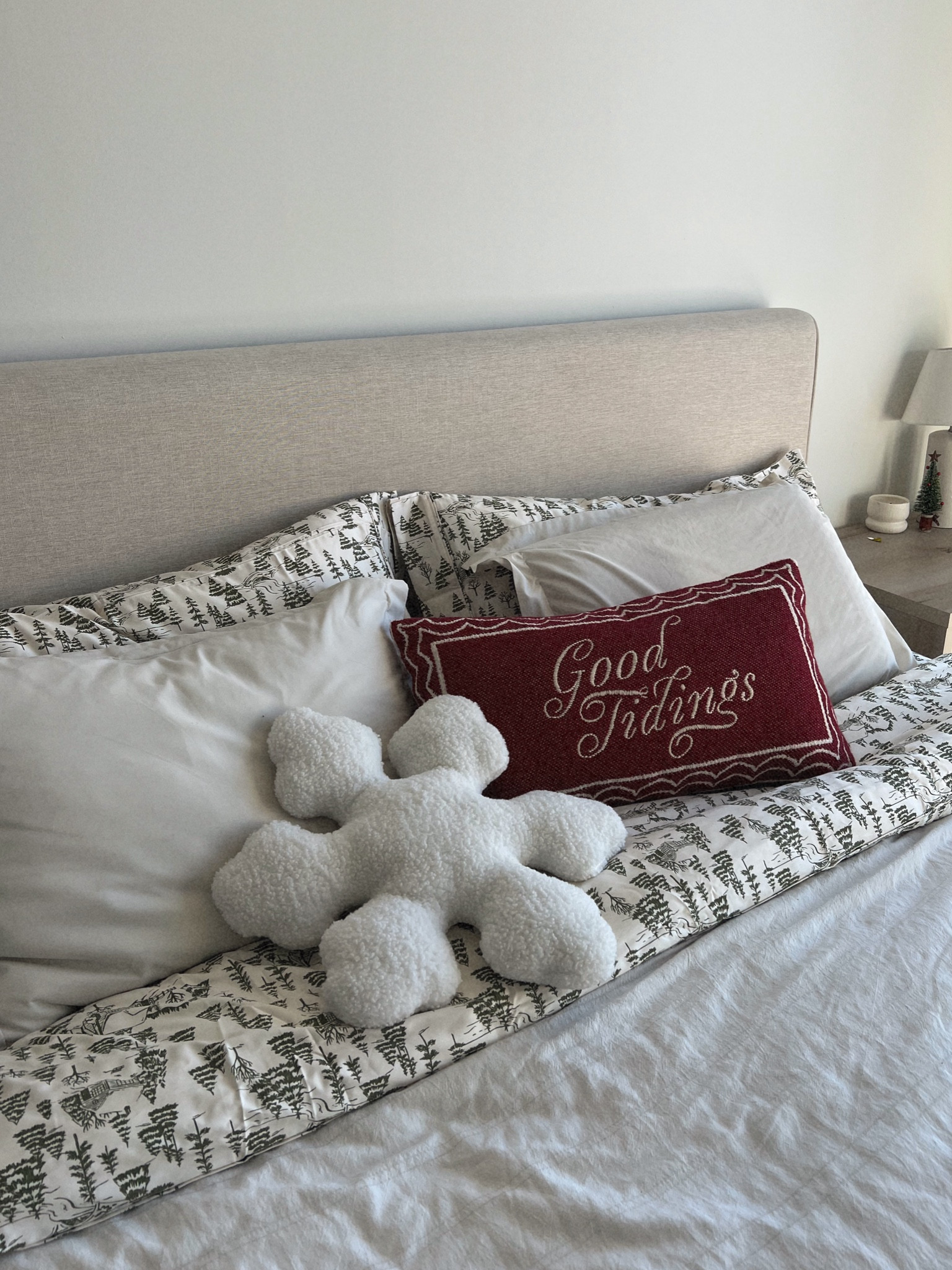 Christmas bedding!!🎄

#LTKHoliday #LTKFindsUnder50 #LTKHome