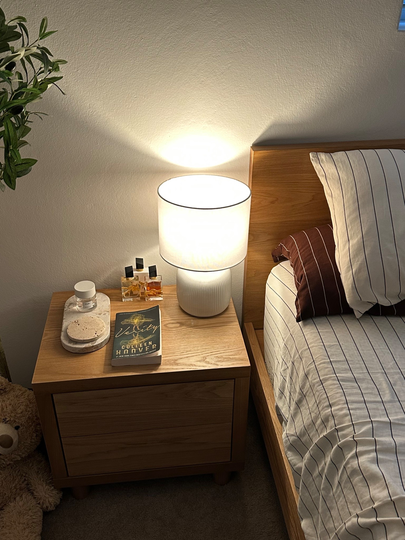 My new home favourites 🤍 furniture is Koala, sheets are Hommey! 