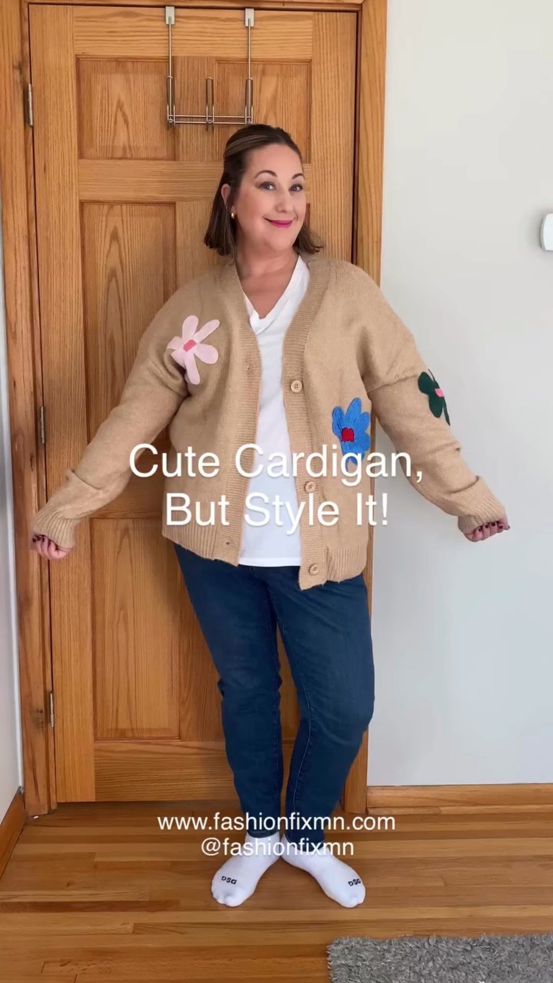 #gifted @zesica_official .
•
Need a cute and cozy cardigan for fall?
•
This one is both!
•
Comment “SWEATER” and I’ll send you the so you can wear it too!