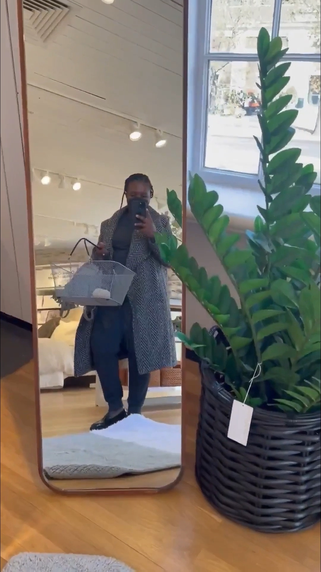 Secretsofyve: Come shopping with me @crate&barrel for home, bathroom essentials & self-care products. Home gift 🎁 ideas.
#Secretsofyve #ltkgiftguide
Always humbled & thankful to have you here.. 
CEO: PATESI Global & PATESIfoundation.org
 @secretsofyve : where beautiful meets practical, comfy meets style, affordable meets glam with a splash of splurge every now and then. I do LOVE a good sale and combining codes! #ltkholiday #ltkmens #ltkmomlife #ltku #ltkplussize #ltkmidsize #ltktall #ltkpetite #ltkdayinmylife #ltktravel #ltkvlog secretsofyve

#LTKSeasonal #LTKMothersDay #LTKHome