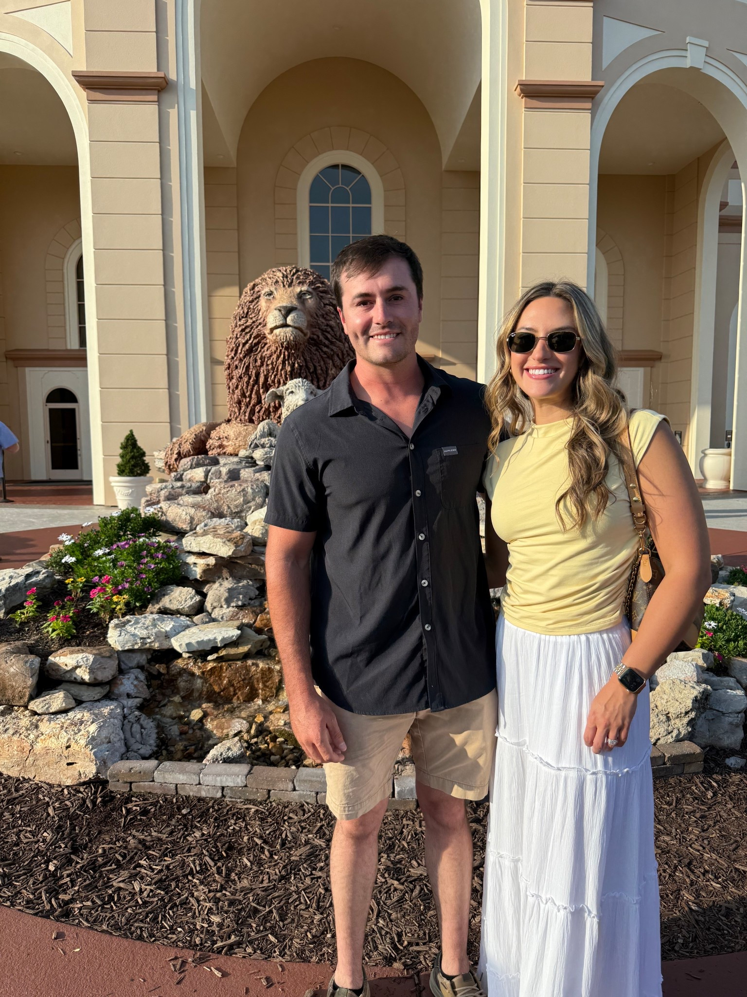 Sight and Sound theater in Branson, MO outfits to watch David!!! 

White maxi skirt 

#LTKSeasonal #LTKFindsUnder100 #LTKStyleTip