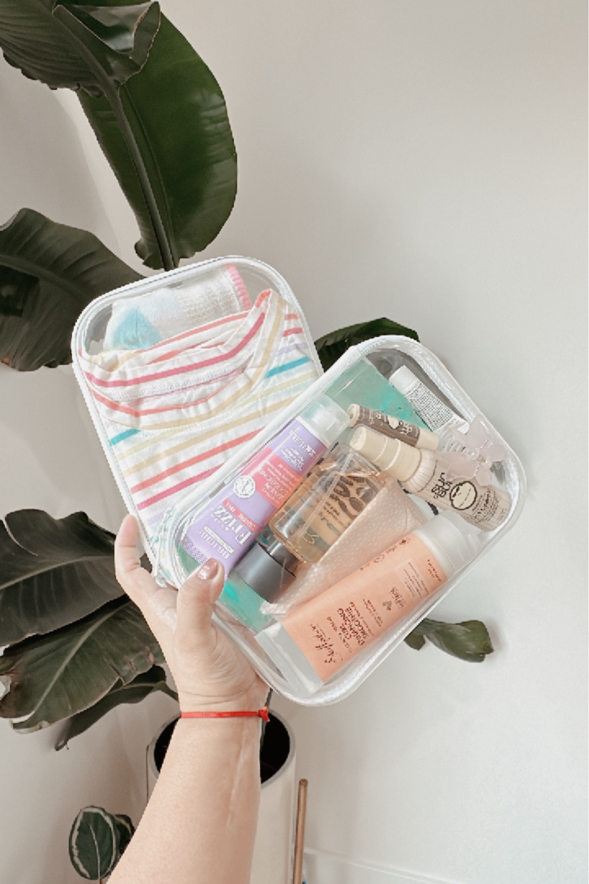 This hard zipper pencil cases clear are the best 🤍🤍🤍

#LTKItBag #LTKSeasonal #LTKBacktoSchool