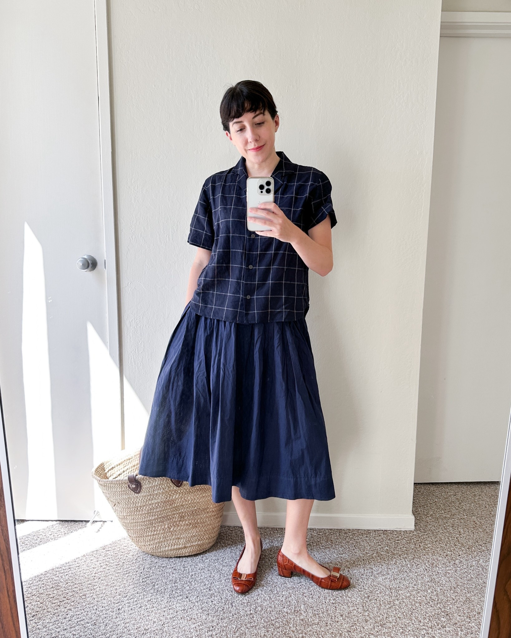 A simple and easy late summer look! I love this Alex Mill skirt and Uniqlo blouse. Linked dresses that give a similar look! These Ferragamo flats go with everything 

#LTKShoeCrush #LTKStyleTip