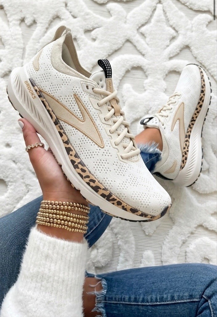 Women’s Brooks Glycerin 23